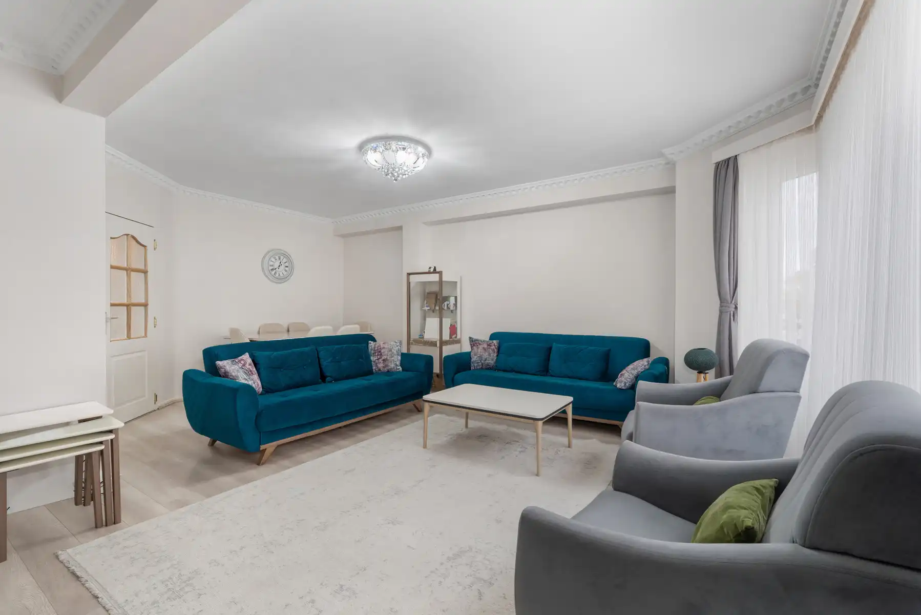 Instapklaar appartement met 2 slaapkamers nabij Tour & Taxis foto 5