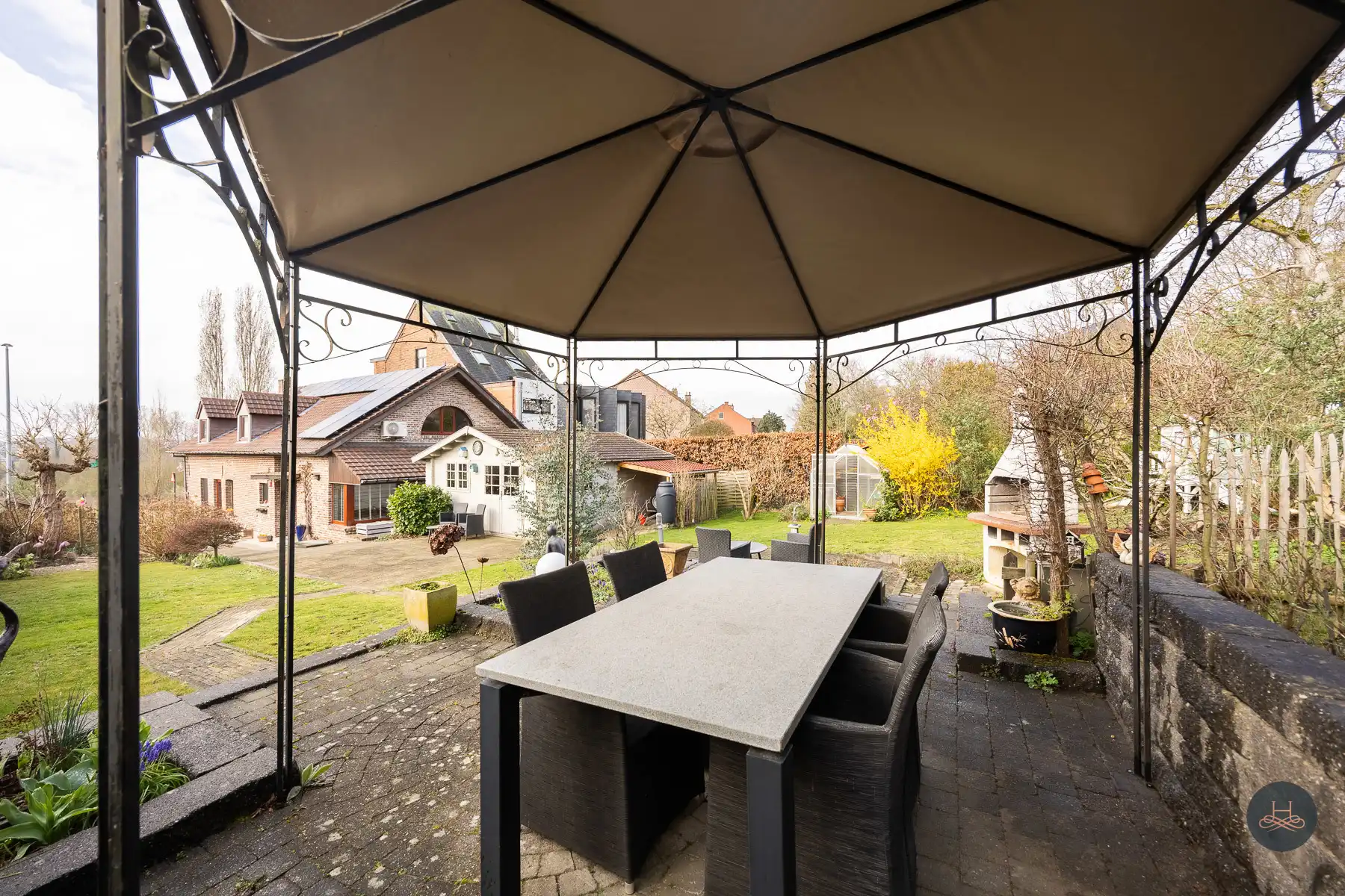 Ruime energiezuinige woning in het groen met ruime tuin foto 27