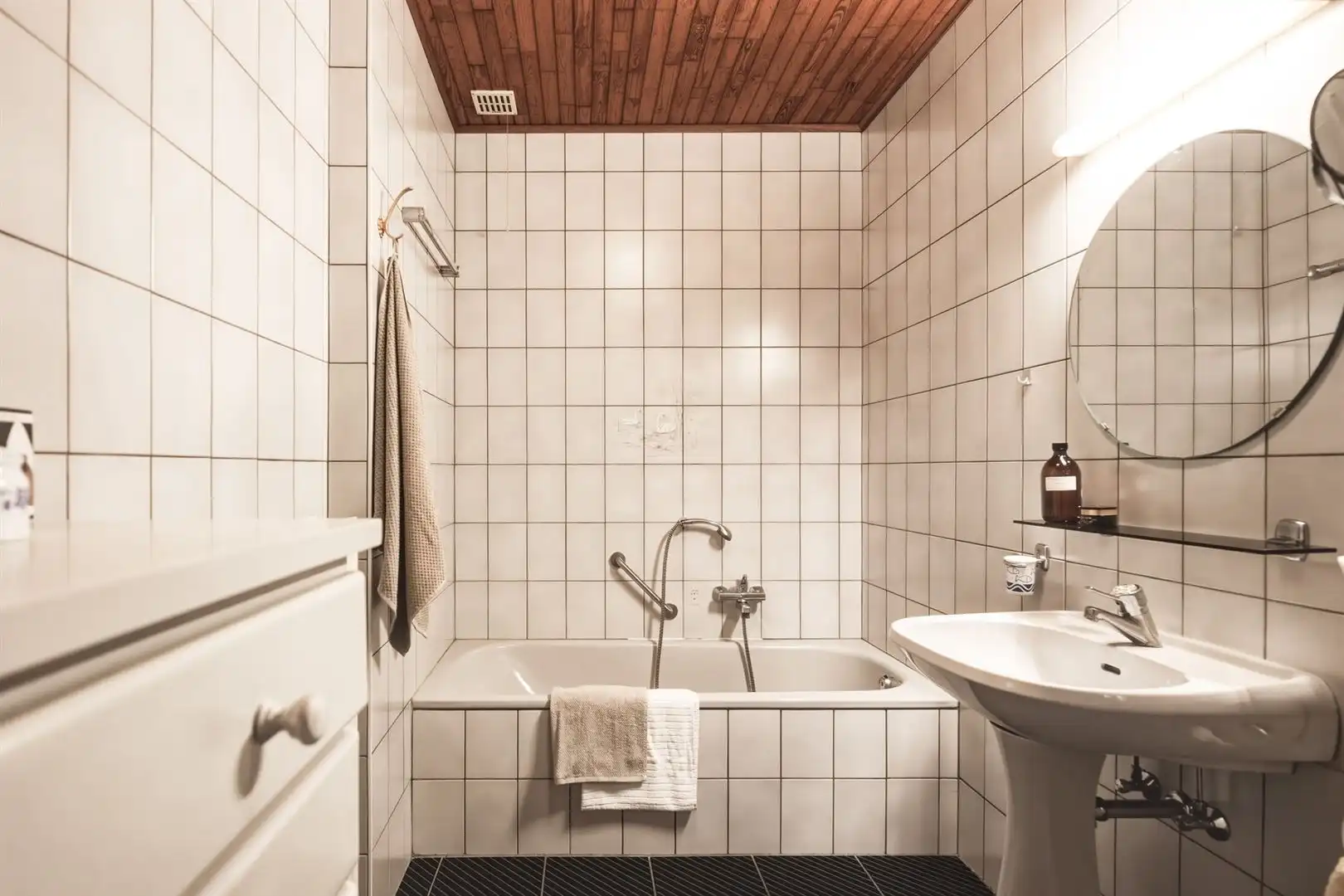 Gezellig gelijkvloers wonen met garage en tuin in rustige wijk ‘De List’ foto 15