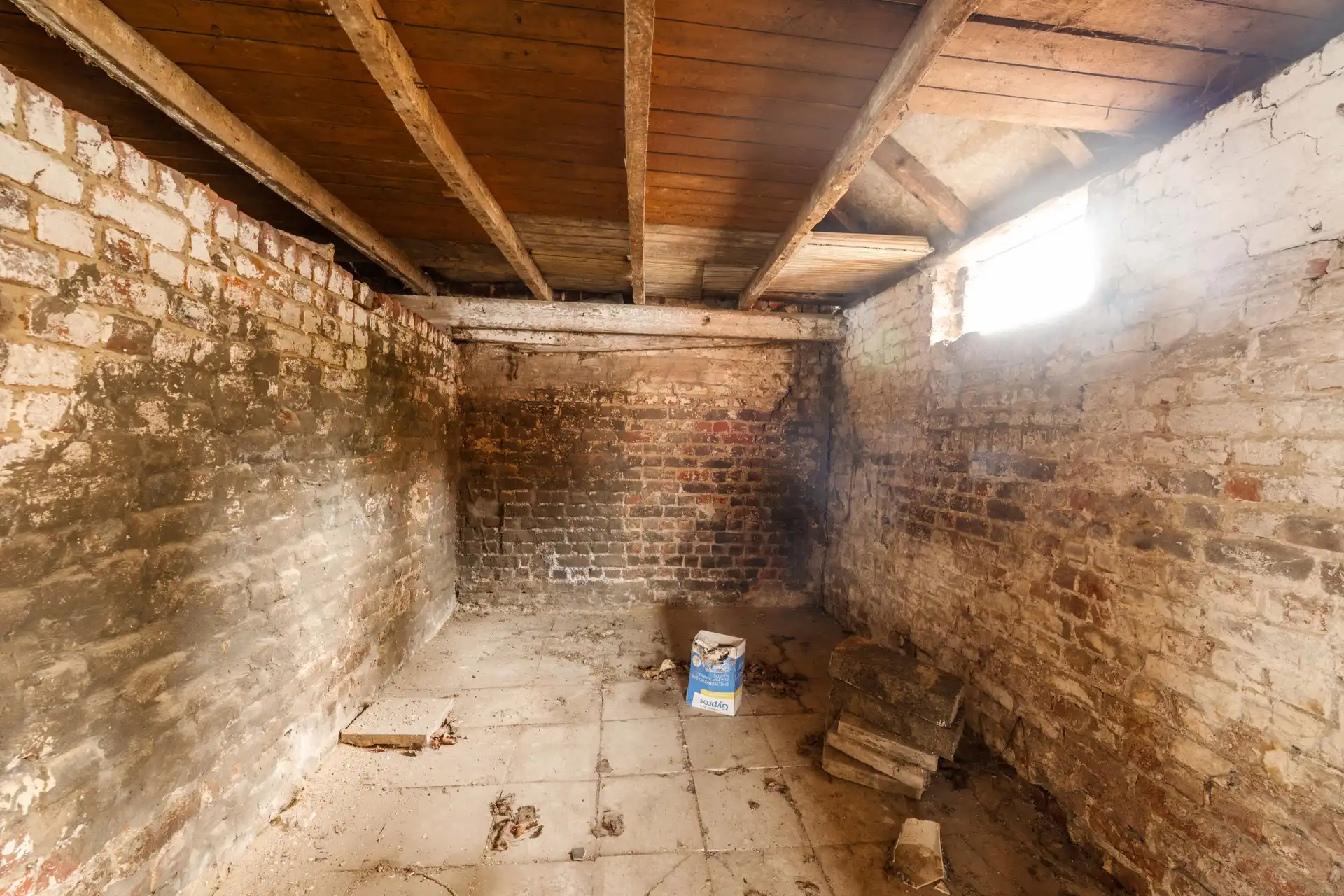 Te slopen LANDELIJK gelegen woning op een perceel van 815 m² in WIELSBEKE foto 11