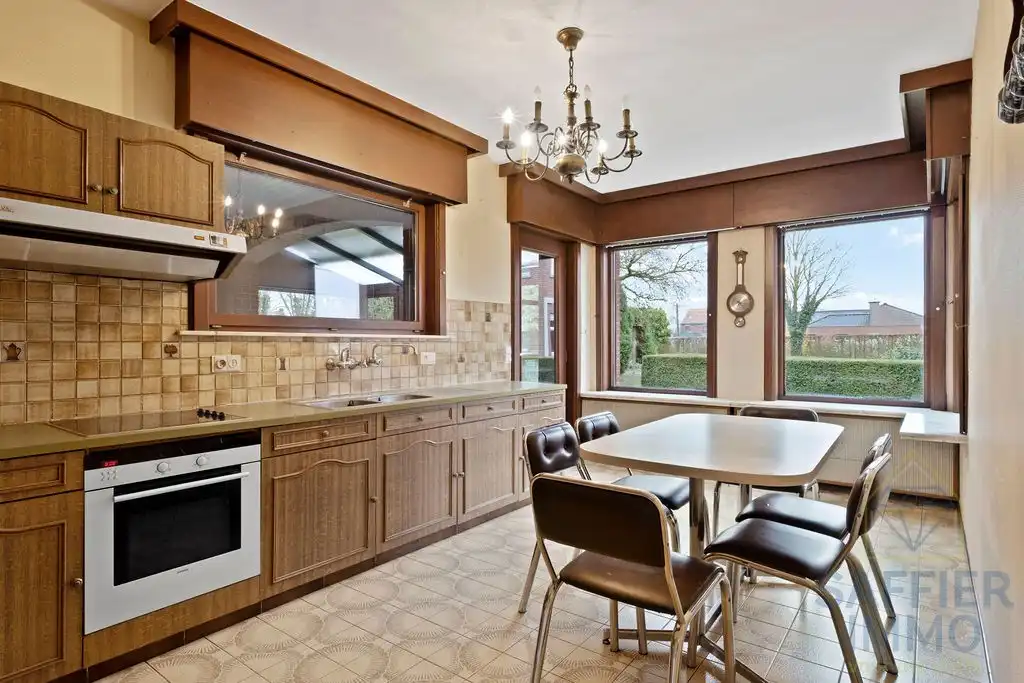 Rustig gelegen woning met prachtig zicht op een perceel van 1.576 m² foto 11