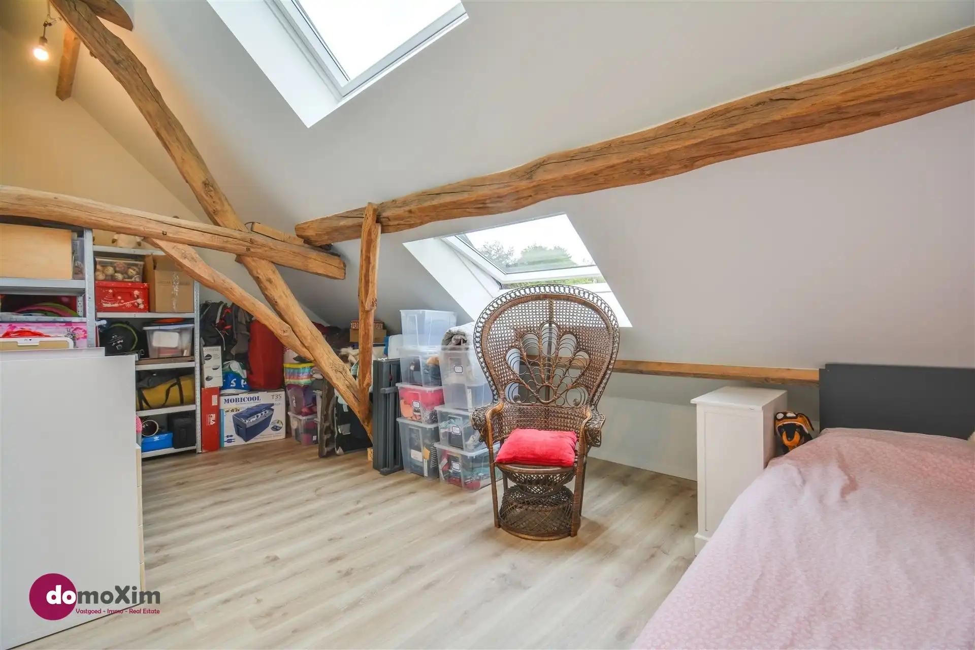 Recent gerenoveerde gezinswoning met zonnige tuin in hartje Schiplaken foto 19