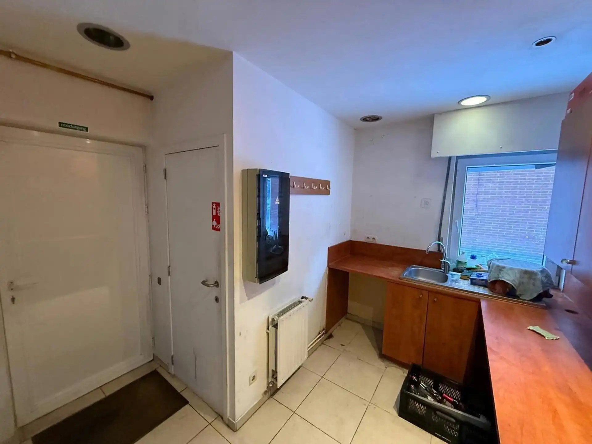 Studio met polyvalente ruimte te Nieuwmoer! foto 4