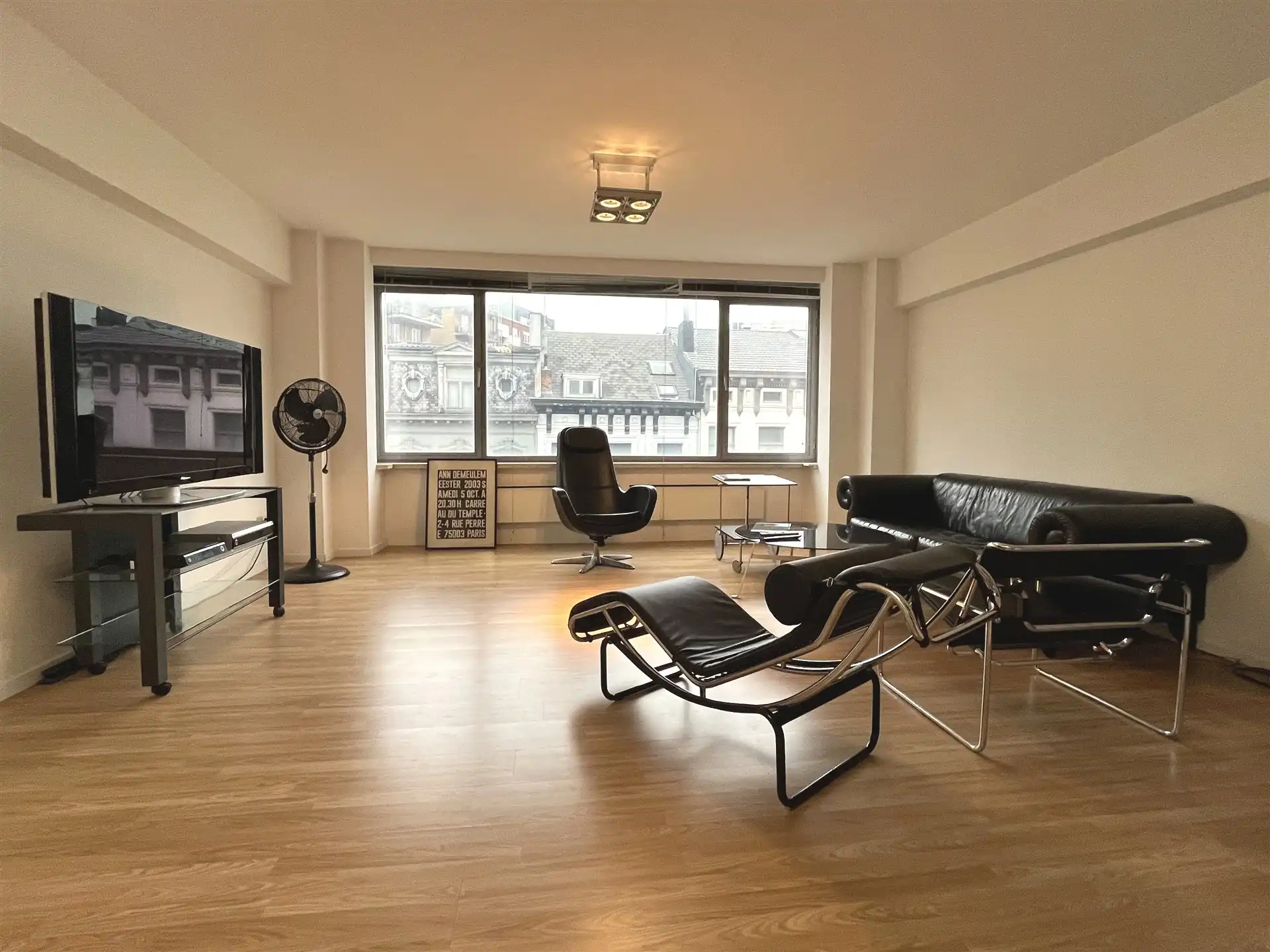 Appartement met terras op 200 m vh Centraal Station! foto 2
