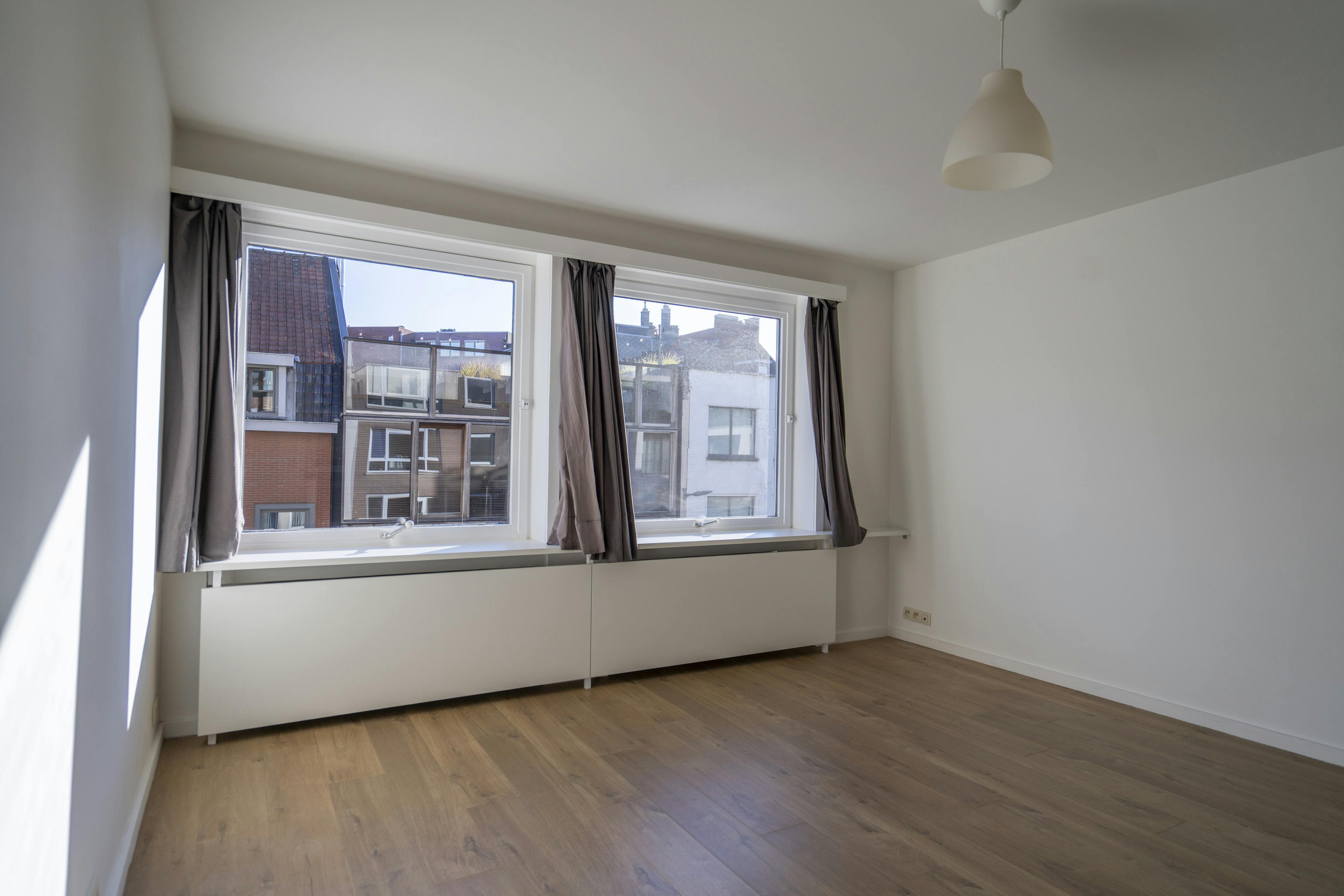 Leuk instapklaar appartement met 2 slaapkamers te koop foto 4