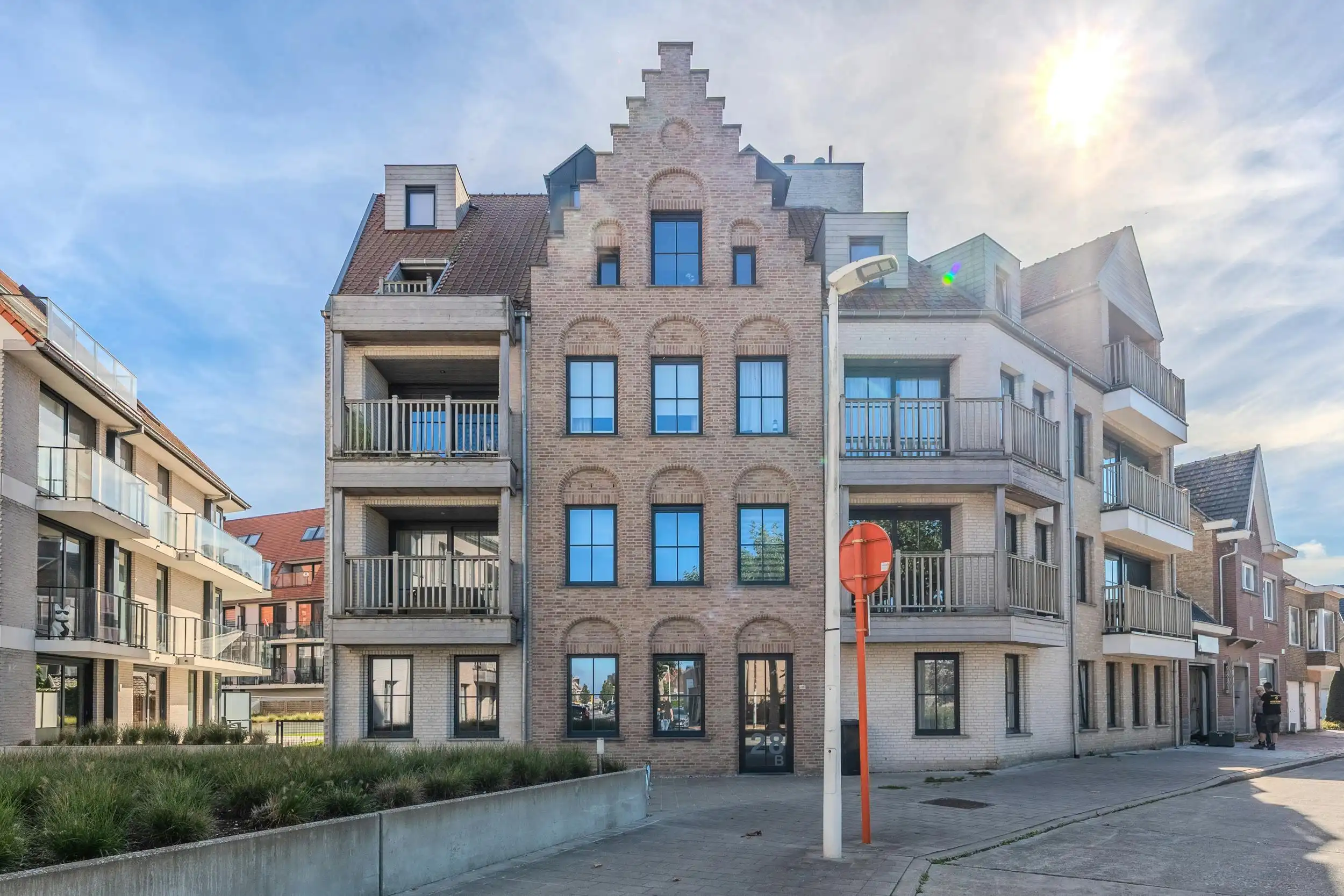 Recent appartement met twee slaapkamers en zonnige tuin foto 13