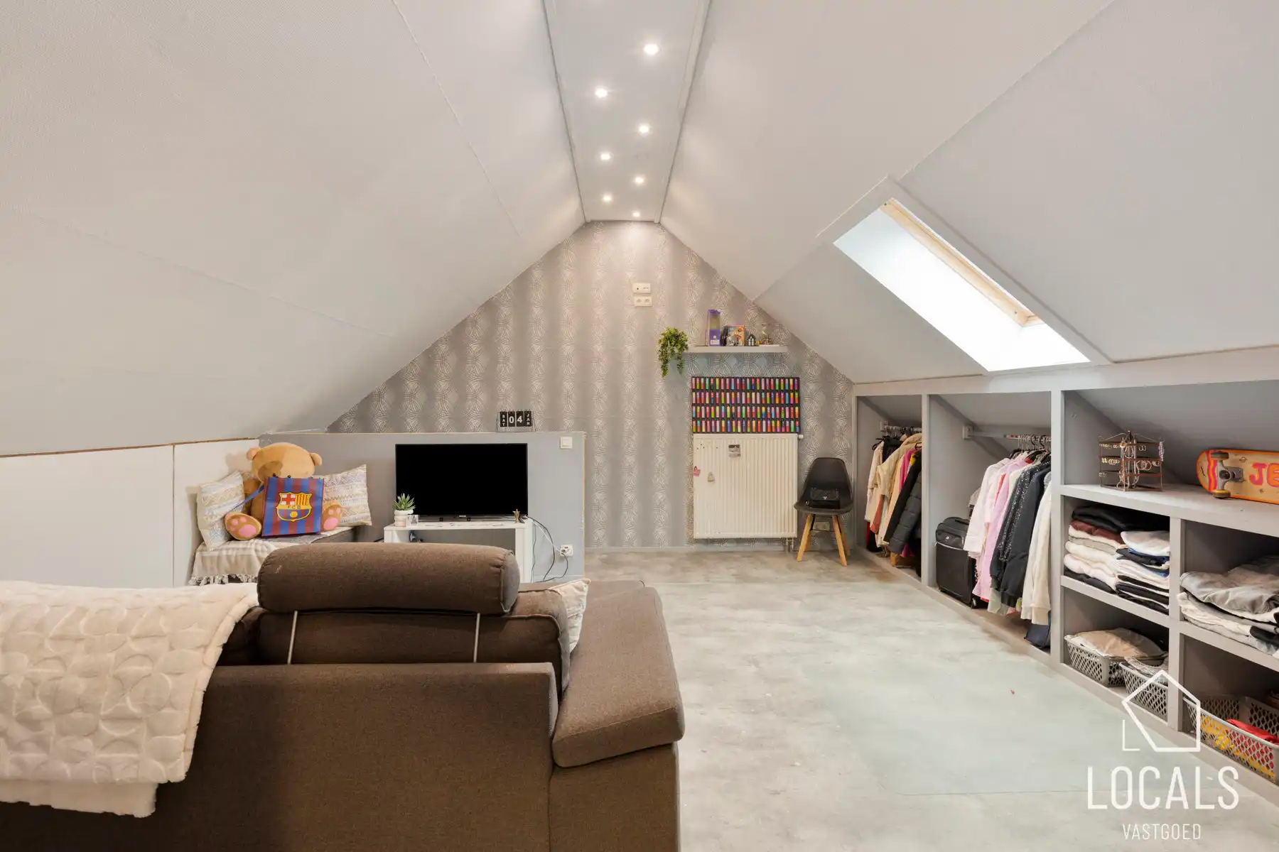 Instapklare en ruime woning in Liedekerke foto 14