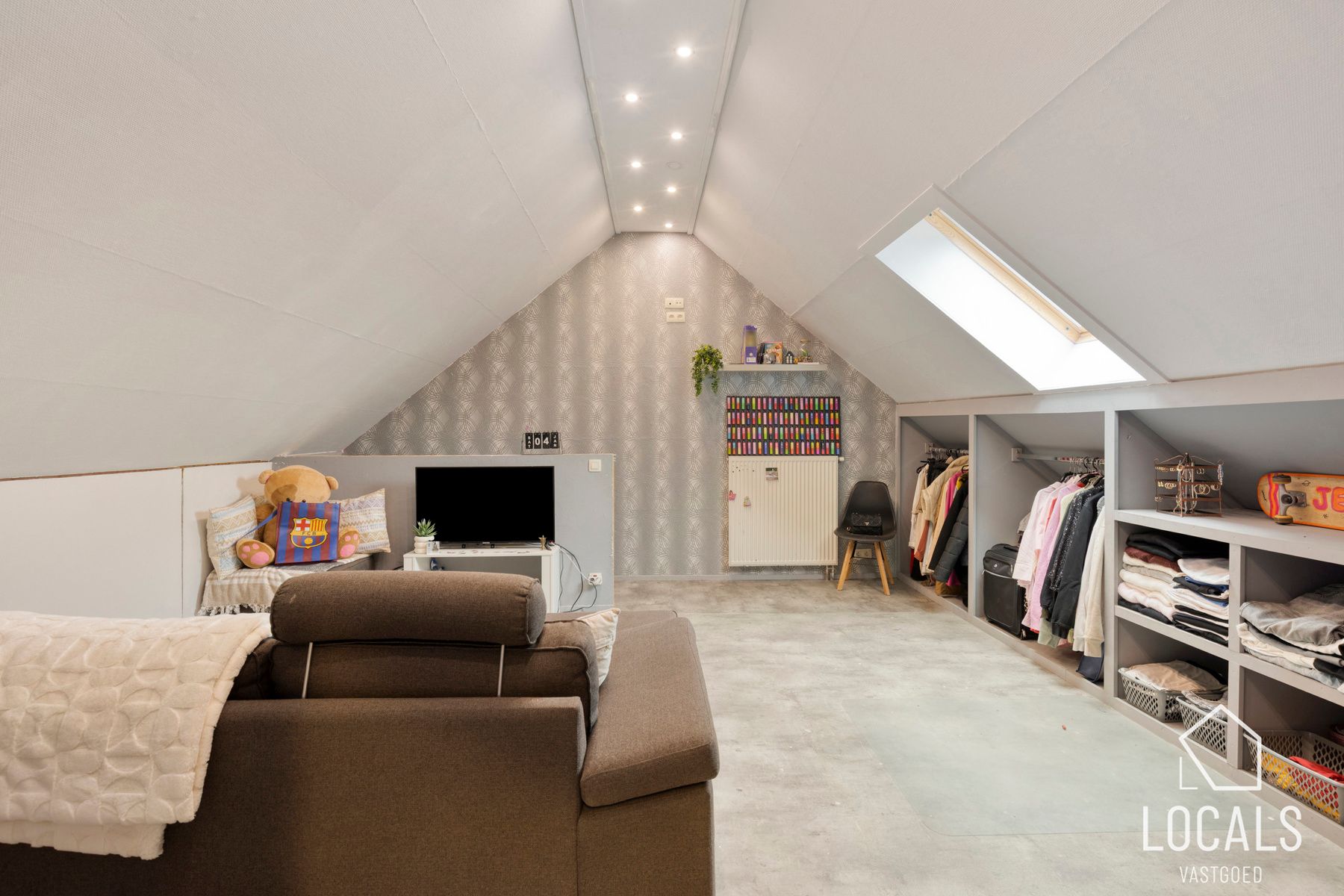 Instapklare en ruime woning in Liedekerke foto 15