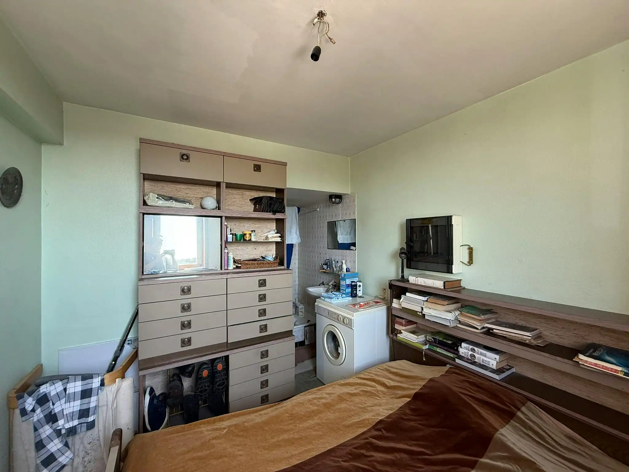 Appartement te koop in Ieper met 1 kamer en terras foto 12