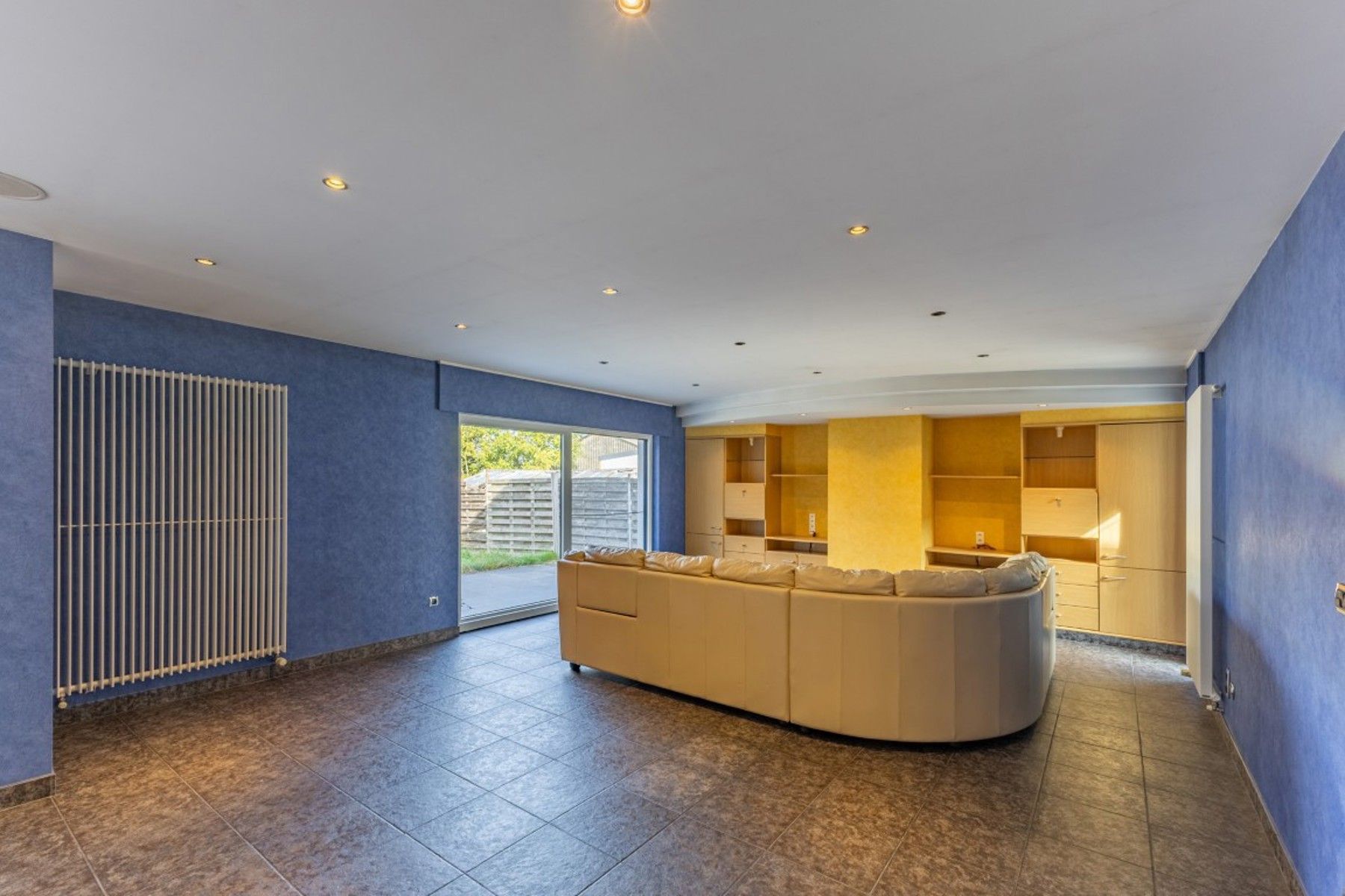 Instapklare woning met (min) 5 slaapkamers foto 5