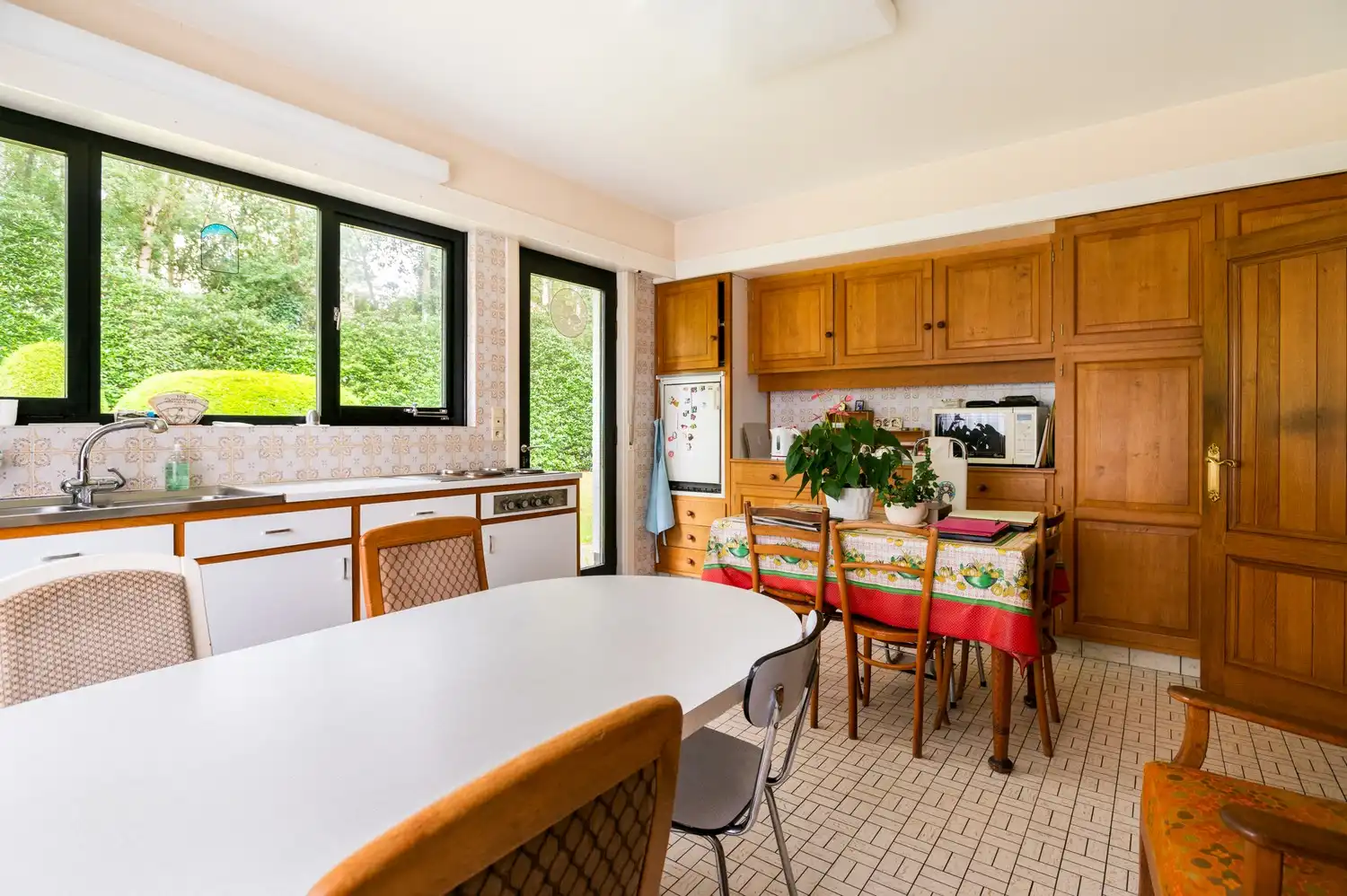 Ruime woning met 4 slaapkamers op een riant perceel te Schoten! foto 13