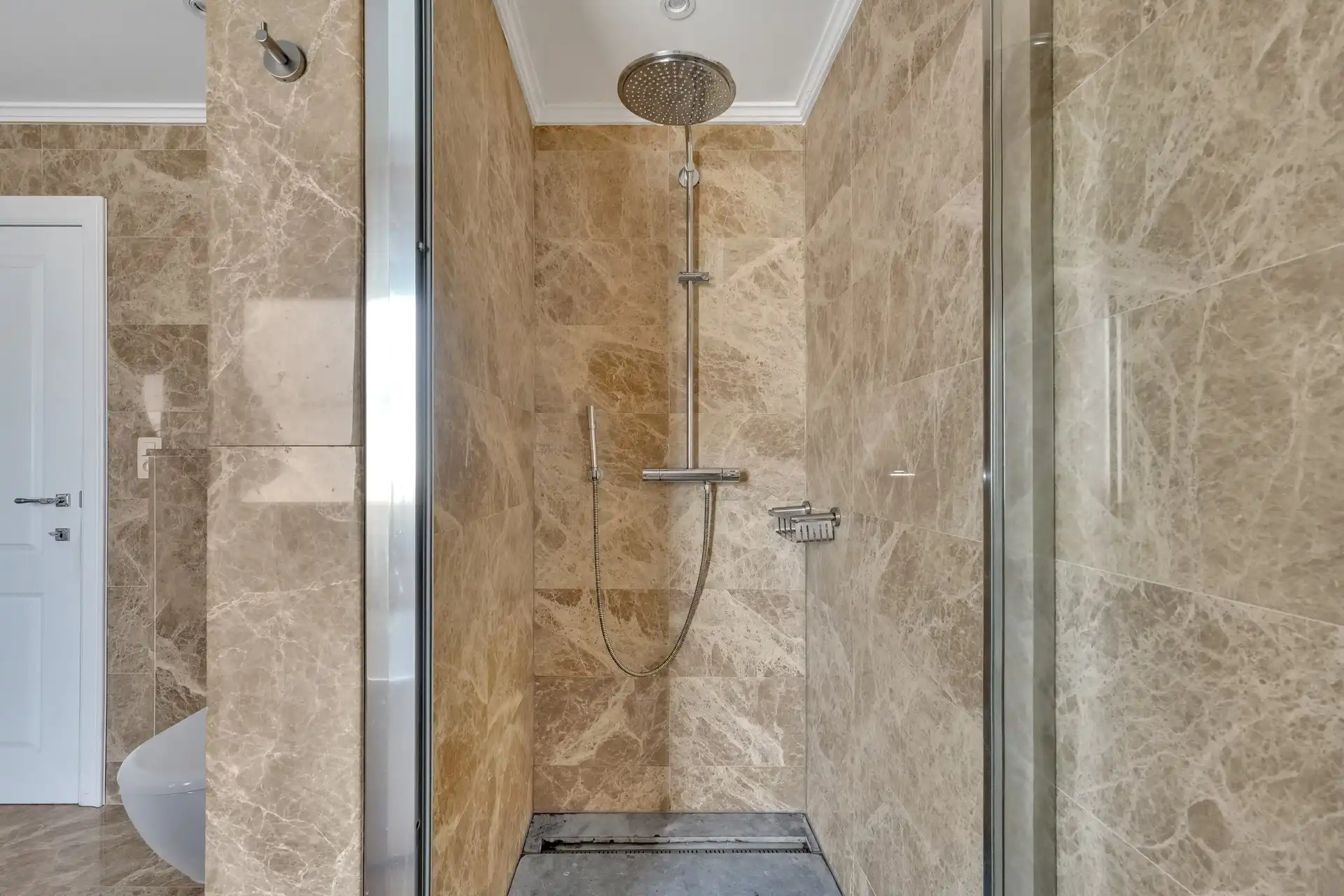 RUIME, RECENTE EN ENERGIEZUINIGE VILLA OP 8,97 ARE foto 35