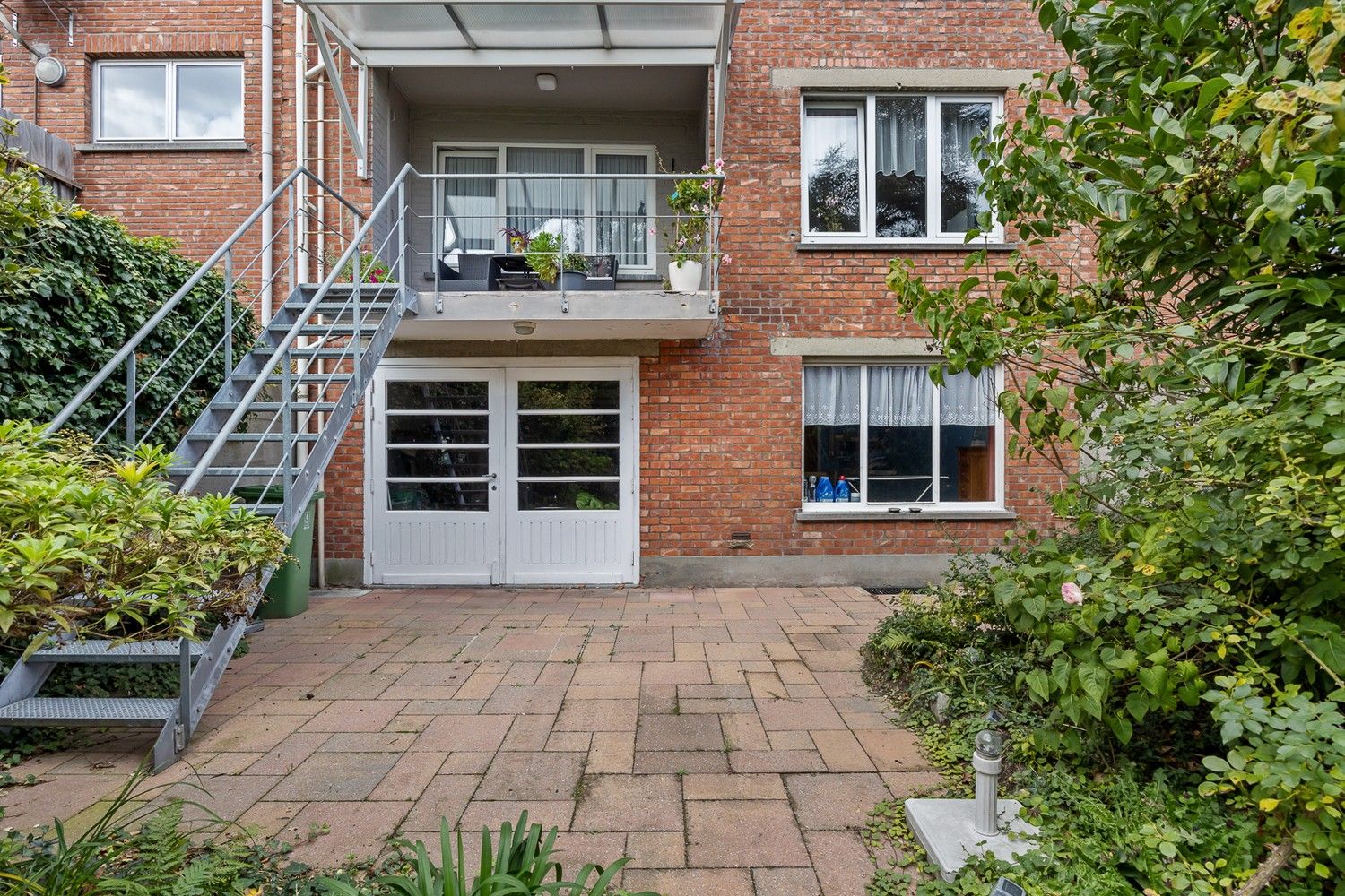 IN OPTIE Ruim en gezellig bel-étage appartement met tuin te Deurne foto 13