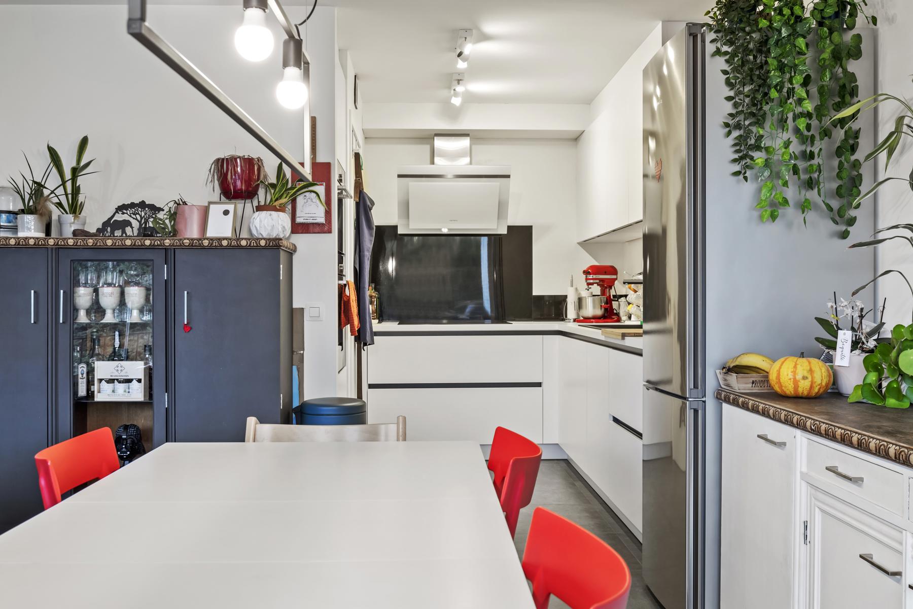 Nieuwbouwappartement 1ste verd met 2 autostaanplaatsen foto 3