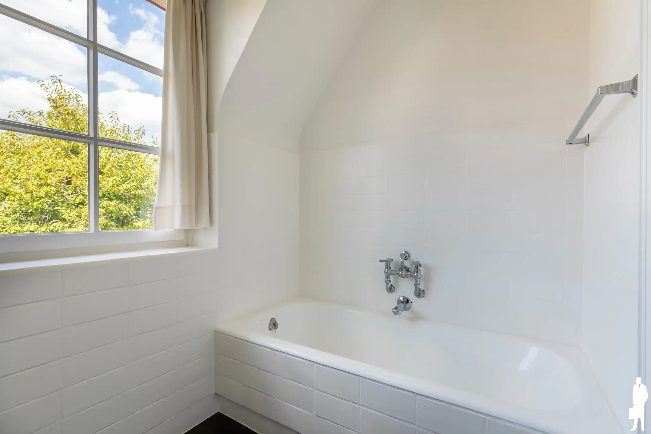 Karaktervolle woning met groene tuin op perceel van 1.405 m² foto 15