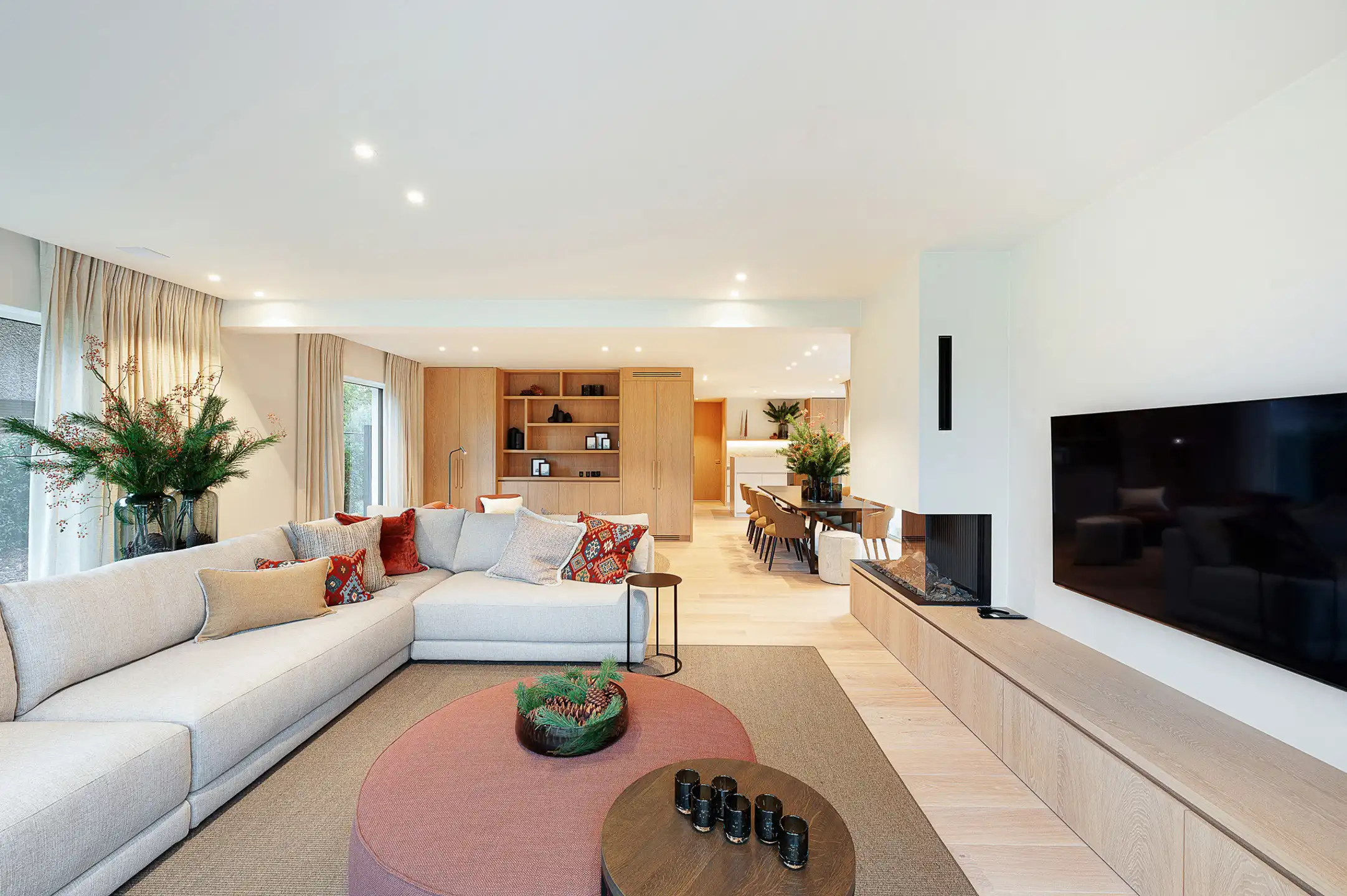 Alleenstaande villa, gelegen in een residentiële omgeving foto 13