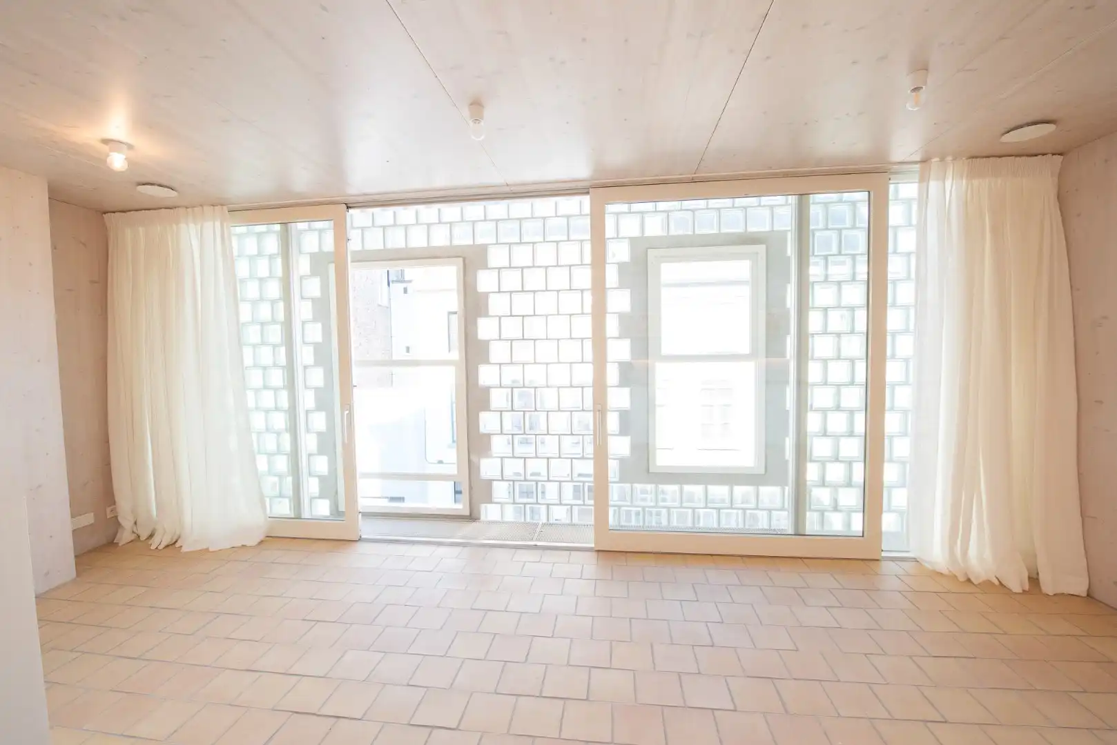 Unieke NIEUWBOUW stadswoning te Gent met dakterras foto 6