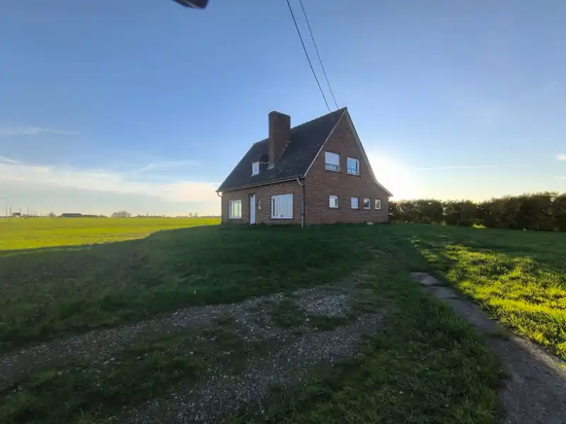 Alleenstaande woning foto 2