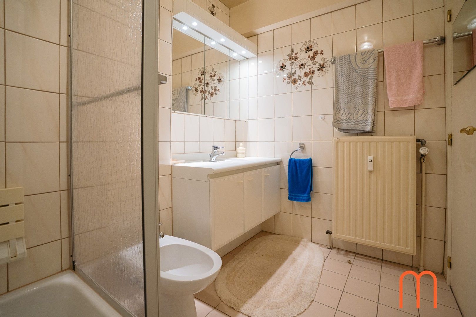 Ruim appartement met prachtig uitzicht en uitzonderlijke gevelbreedte. foto 16