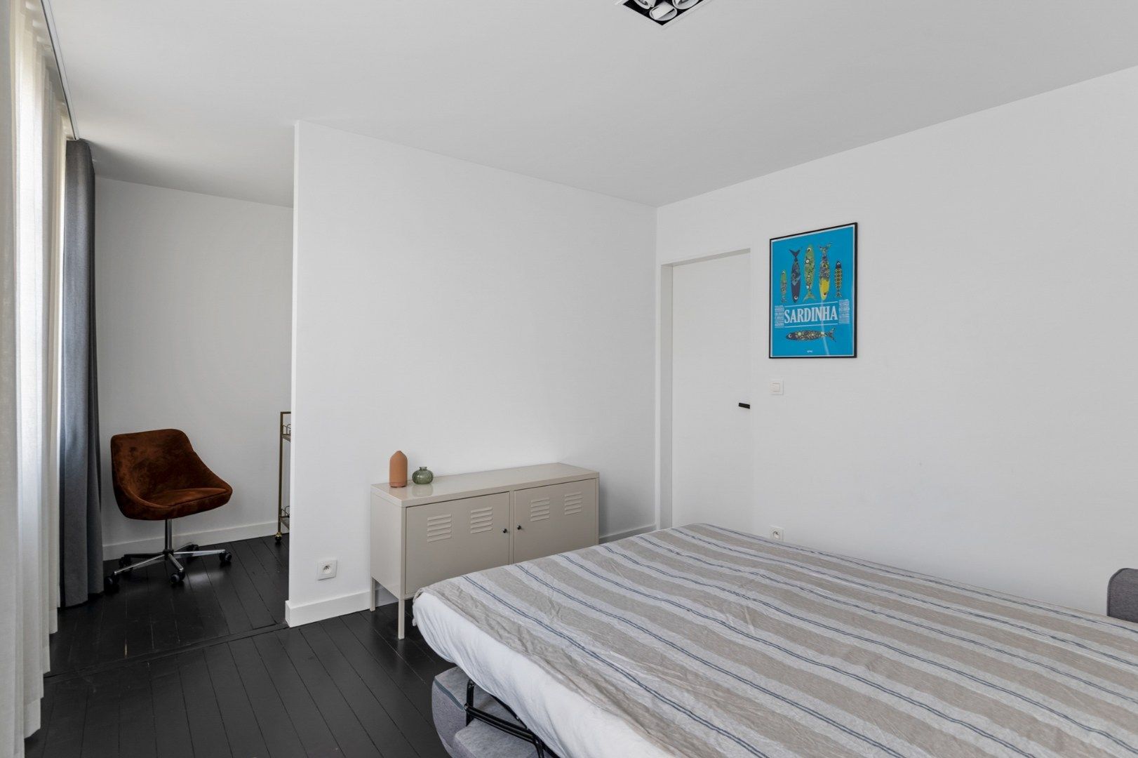 Volledig gerenoveerde woning van 197 m² met 2 à 3 slaapkamers te Wilrijk! foto 18