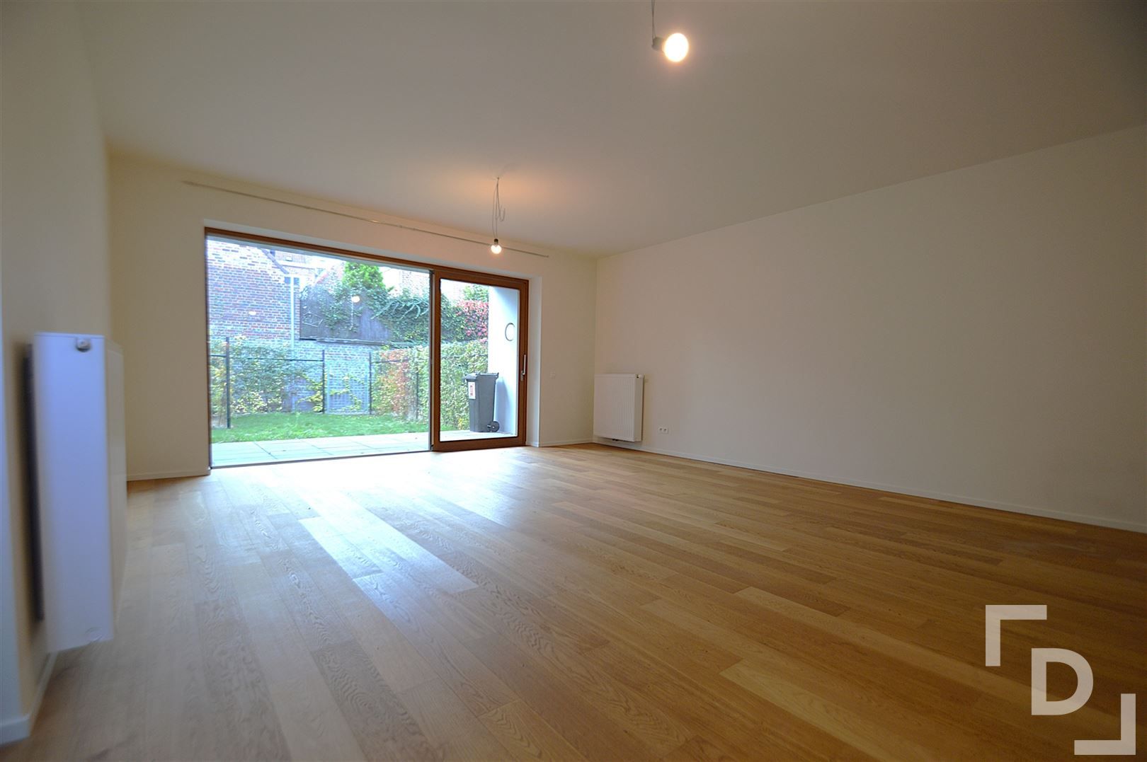 Gelijkvloers appartement met tuintje. foto 5