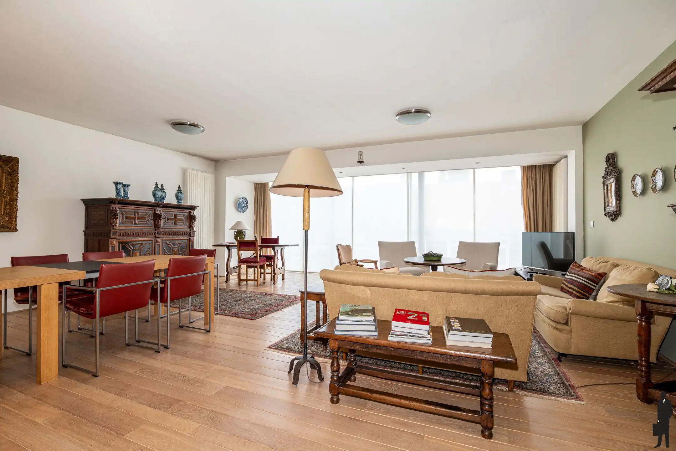 Instapklaar appartement van ca. 144 m² in centrum Turnhout foto 2