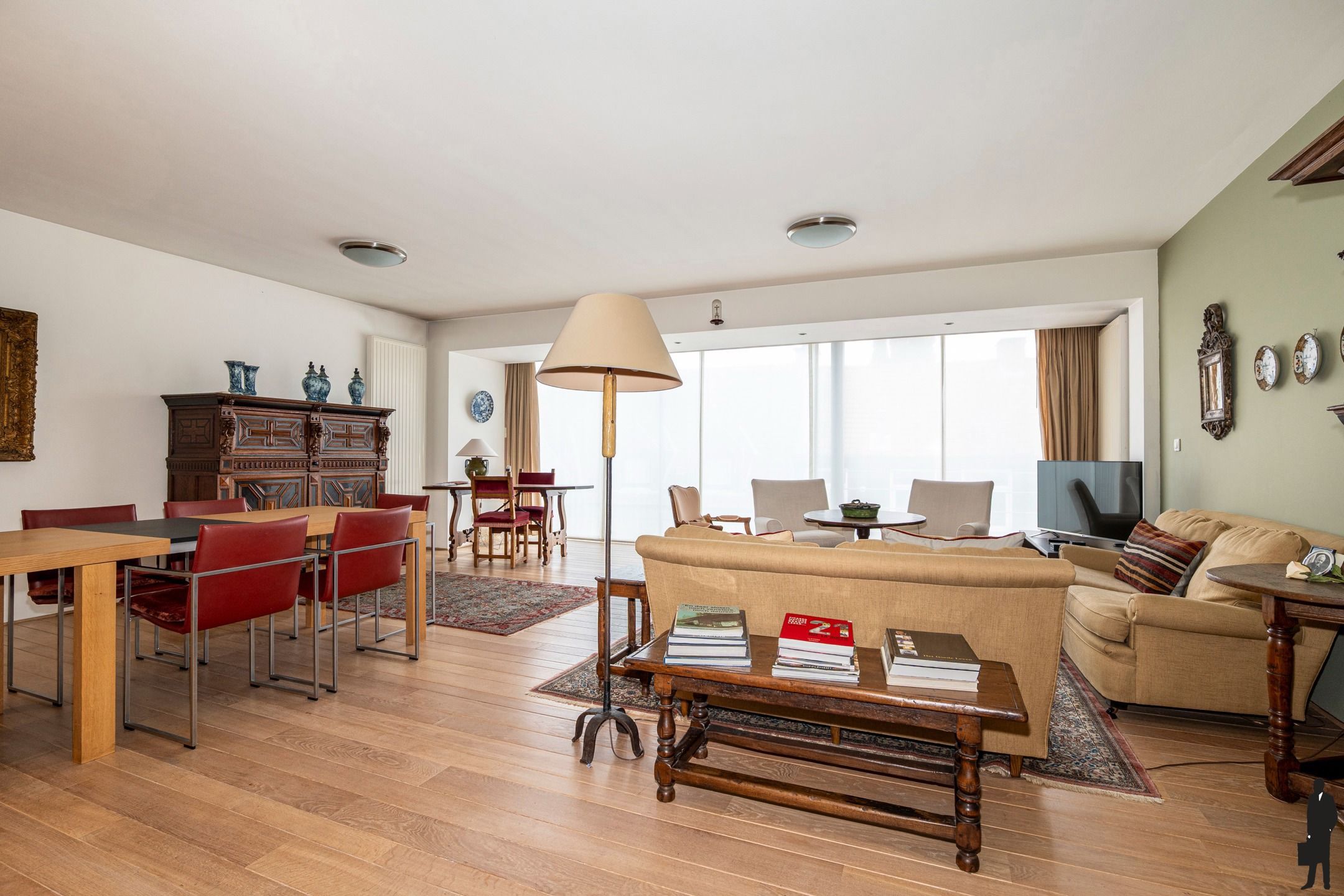 Instapklaar appartement van ca. 144 m² in centrum Turnhout foto 2