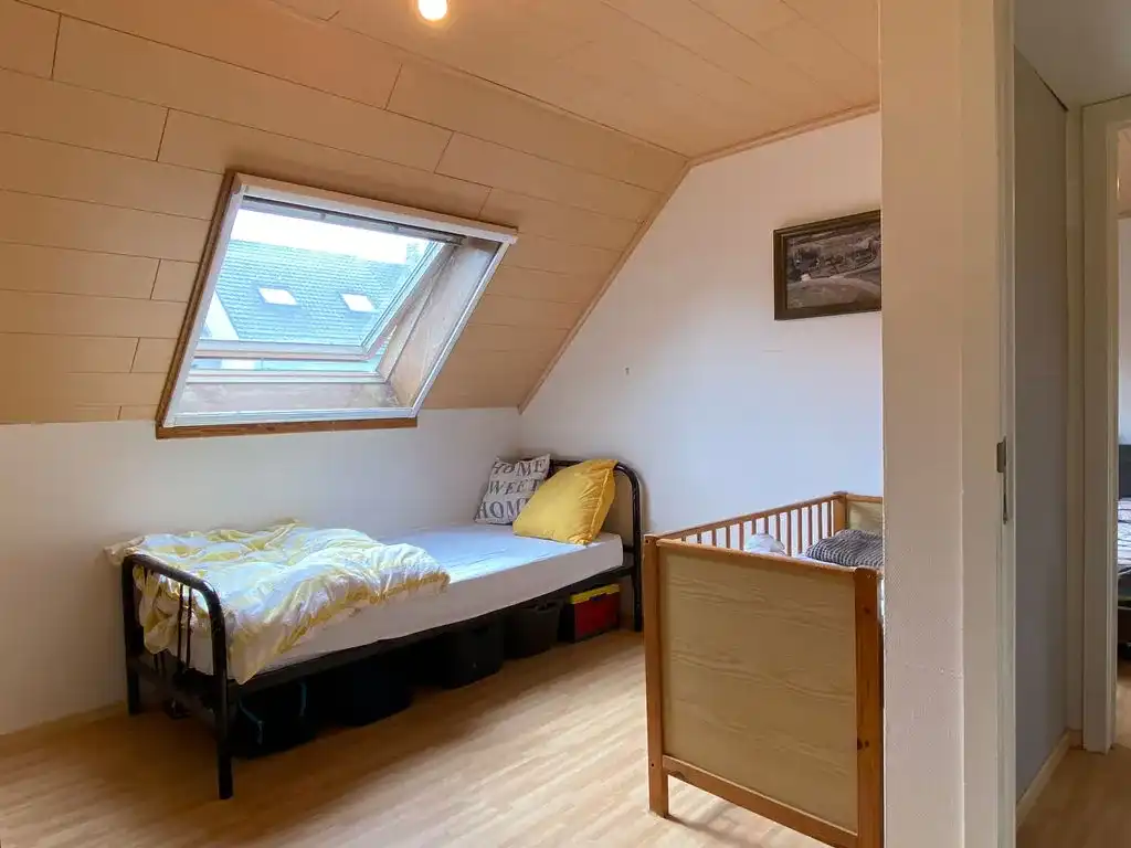 Charmante woning met 850 m² grond en verrassend veel buitenruimte foto 10