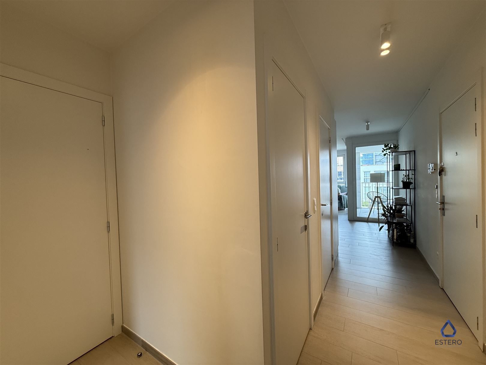 Nieuwbouwappartement met 2 slaapkamers te Berchem foto 2