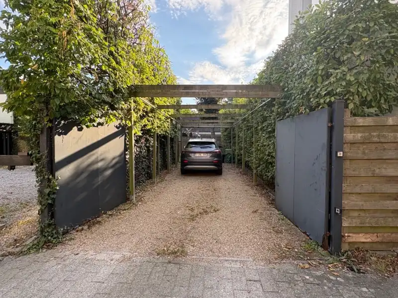 Sfeervolle woning met 3 slaapkamers nabij Genk-centrum foto 17