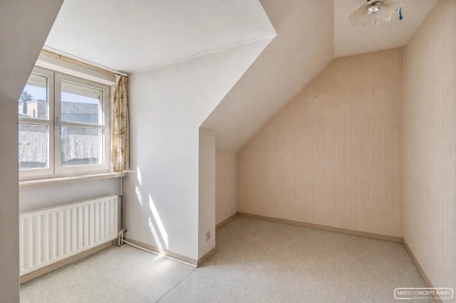 Villa op topligging te koop in Kortrijk foto 17