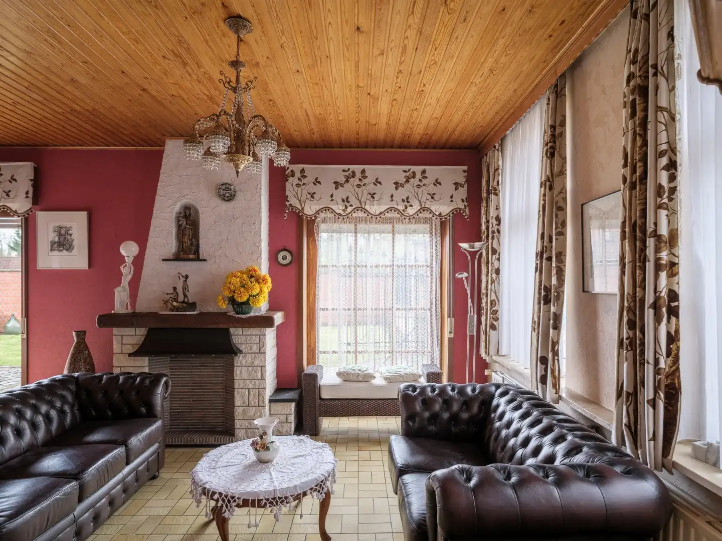 Karaktervolle burgerwoning met stadstuin op het dorpsplein van Zwijnaarde foto 21