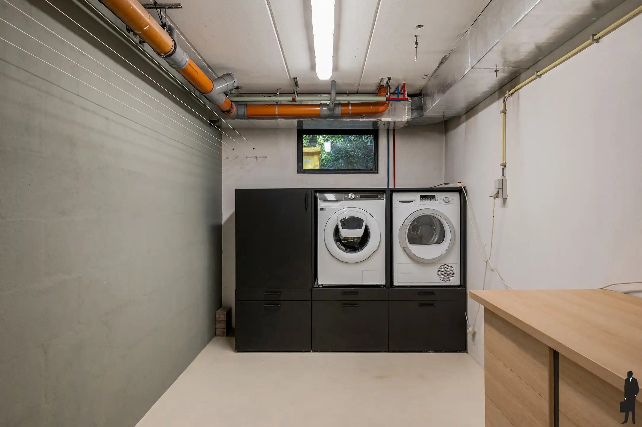 Volledig vernieuwde laagbouwvilla met 4 slaapkamers op residentiële ligging te Dennendael. foto 39