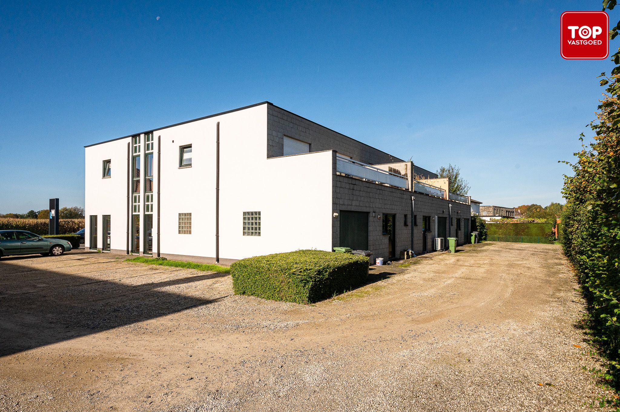 Modern appartement met 2 slaapkamers op een uitstekende locatie. foto 21