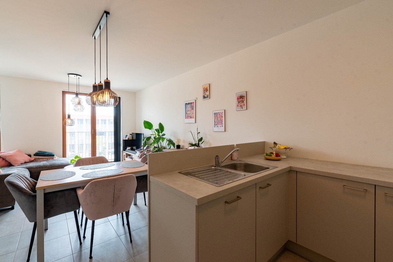 Gezellig nieuwbouw appartement foto 6