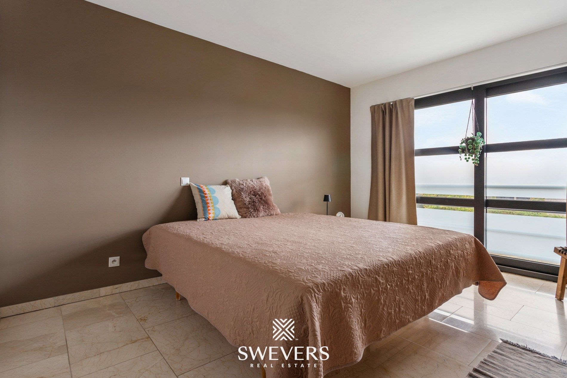 Instapklaar appartement van 136 m² met twee slaapkamers vlakbij het centrum van Bilzen   foto 23