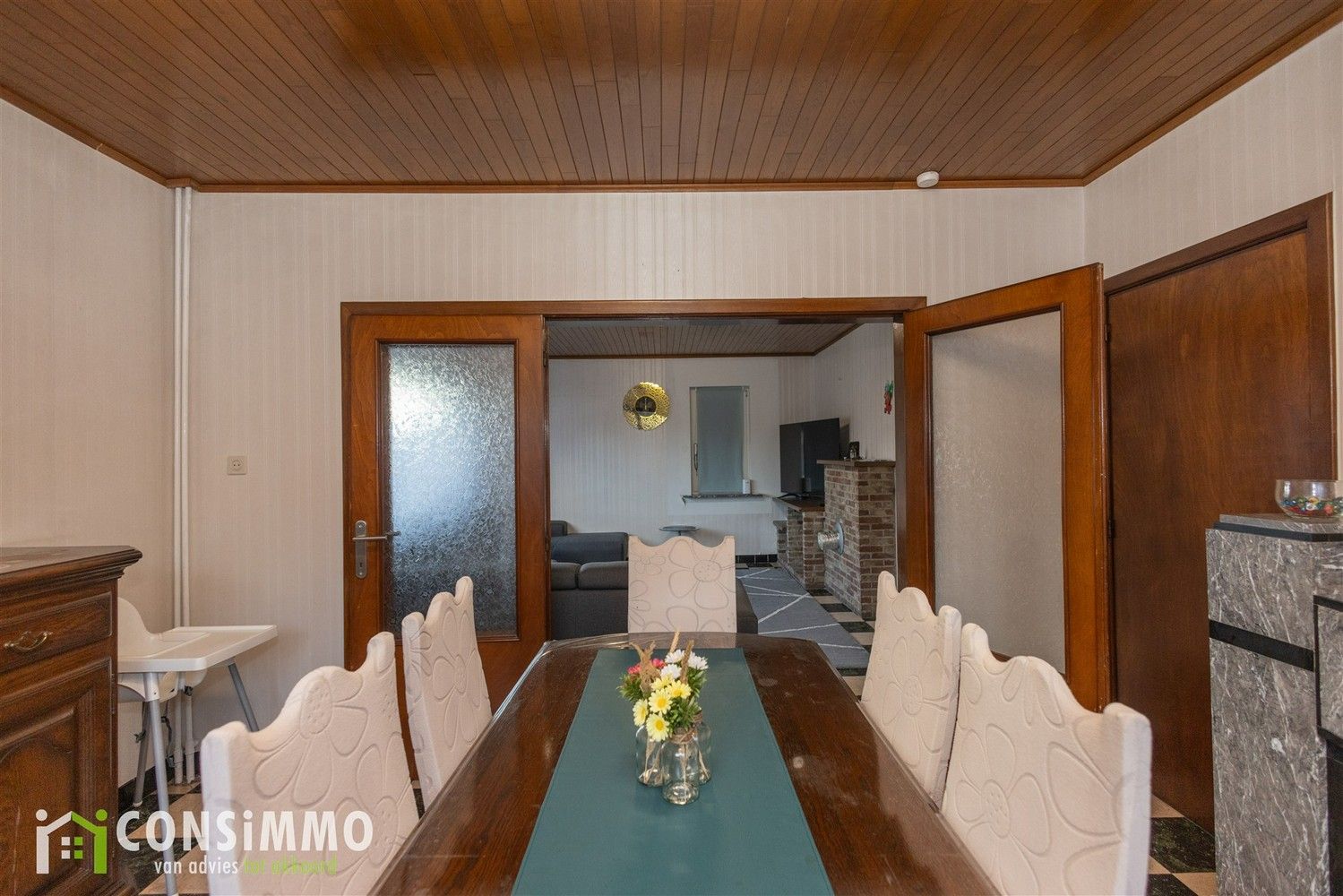 Ruime vrijstaande woning met 5 slaapkamers, loods en 50a perceel in Genk-Zuid foto 11