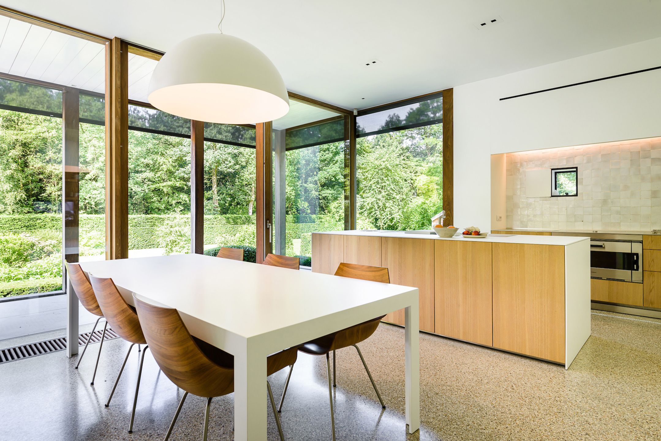 ANTWERPEN-BRASSCHAAT -  Statig landhuis met zwembad foto 8