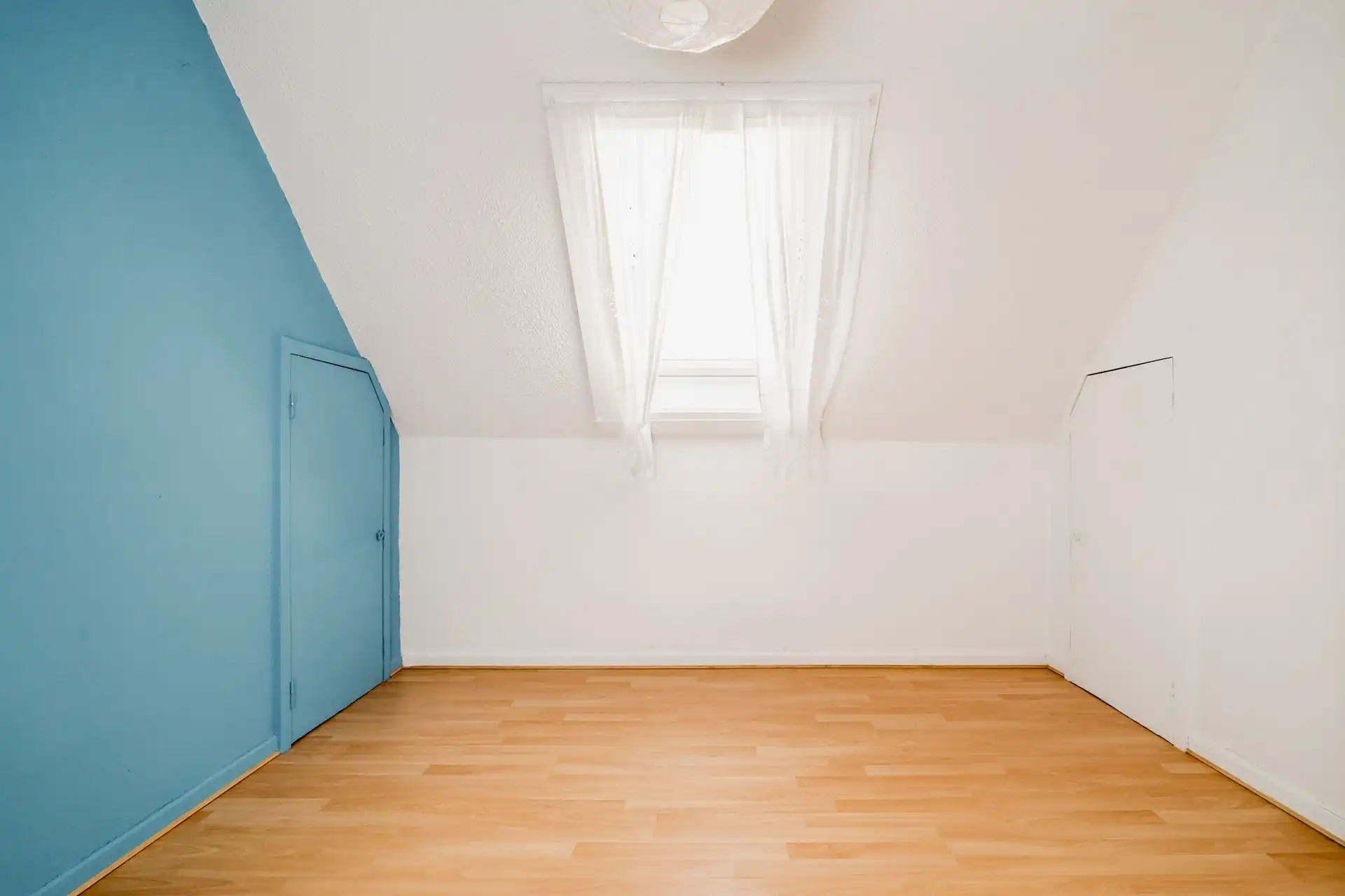 Huis met 3 slpk en zonnige tuin in rustige woonomgeving te Duffel foto 14