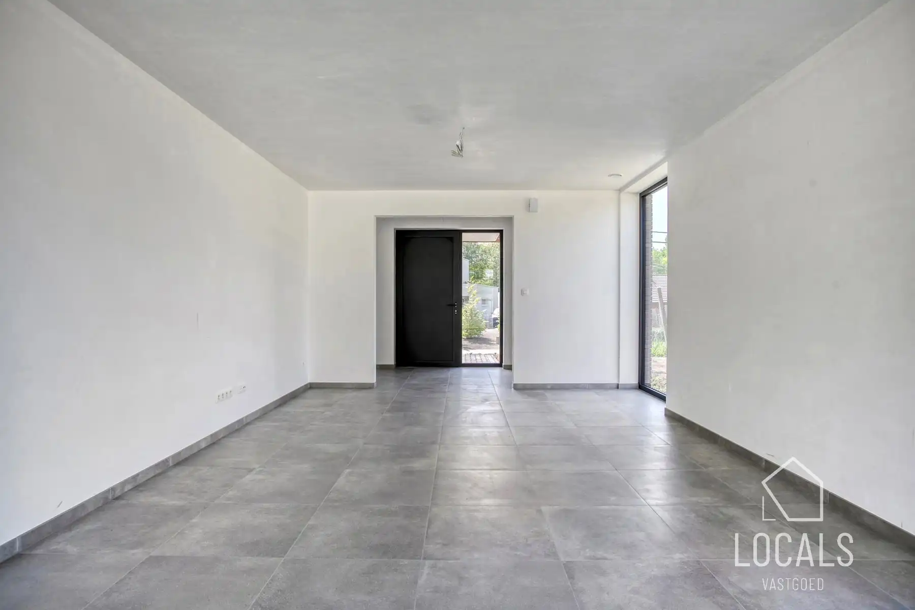 Ruime HOB met garage, tuin & 3 slaapkamers op toplocatie! foto 9