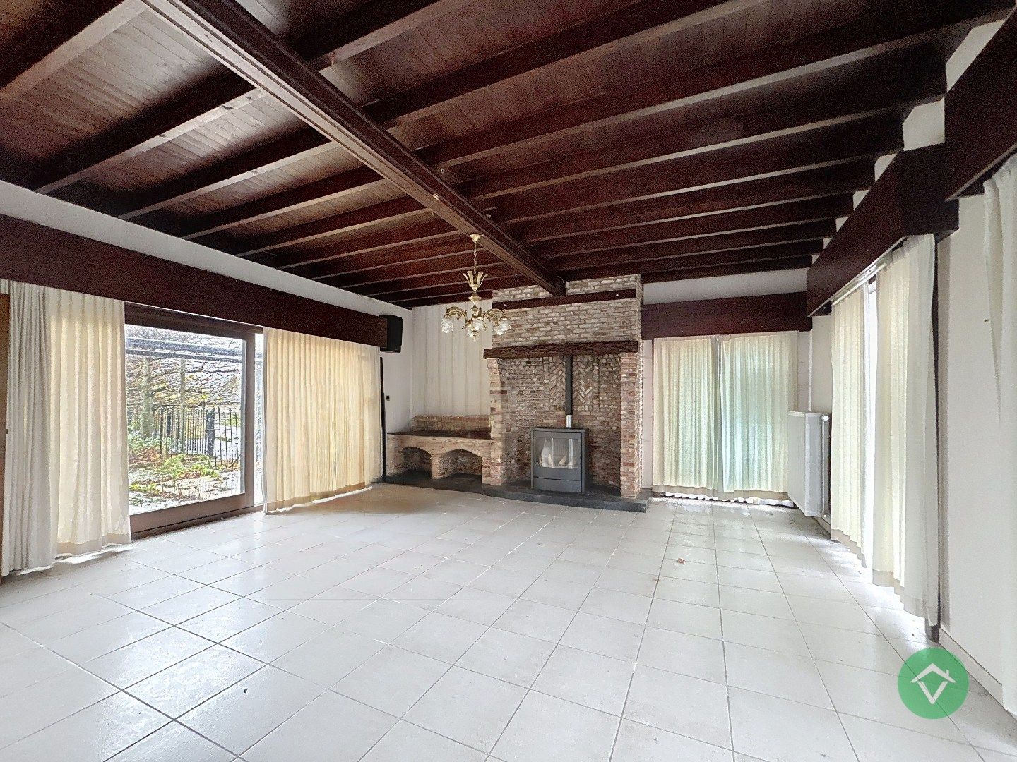 Alleenstaande woning met 4 slaapkamers te Koekelare foto 6