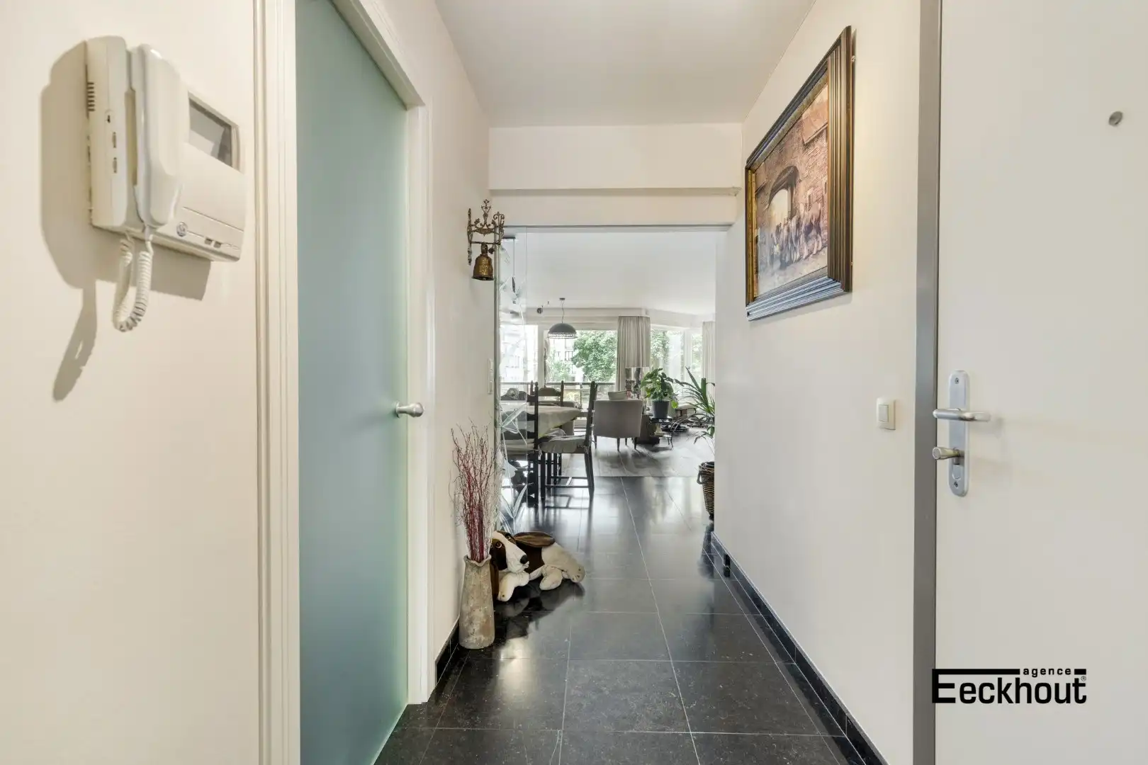 Ruim 3-slaapkamer appartement met zonneterras aan het Prinses Stefanieplein te Oostende foto 19