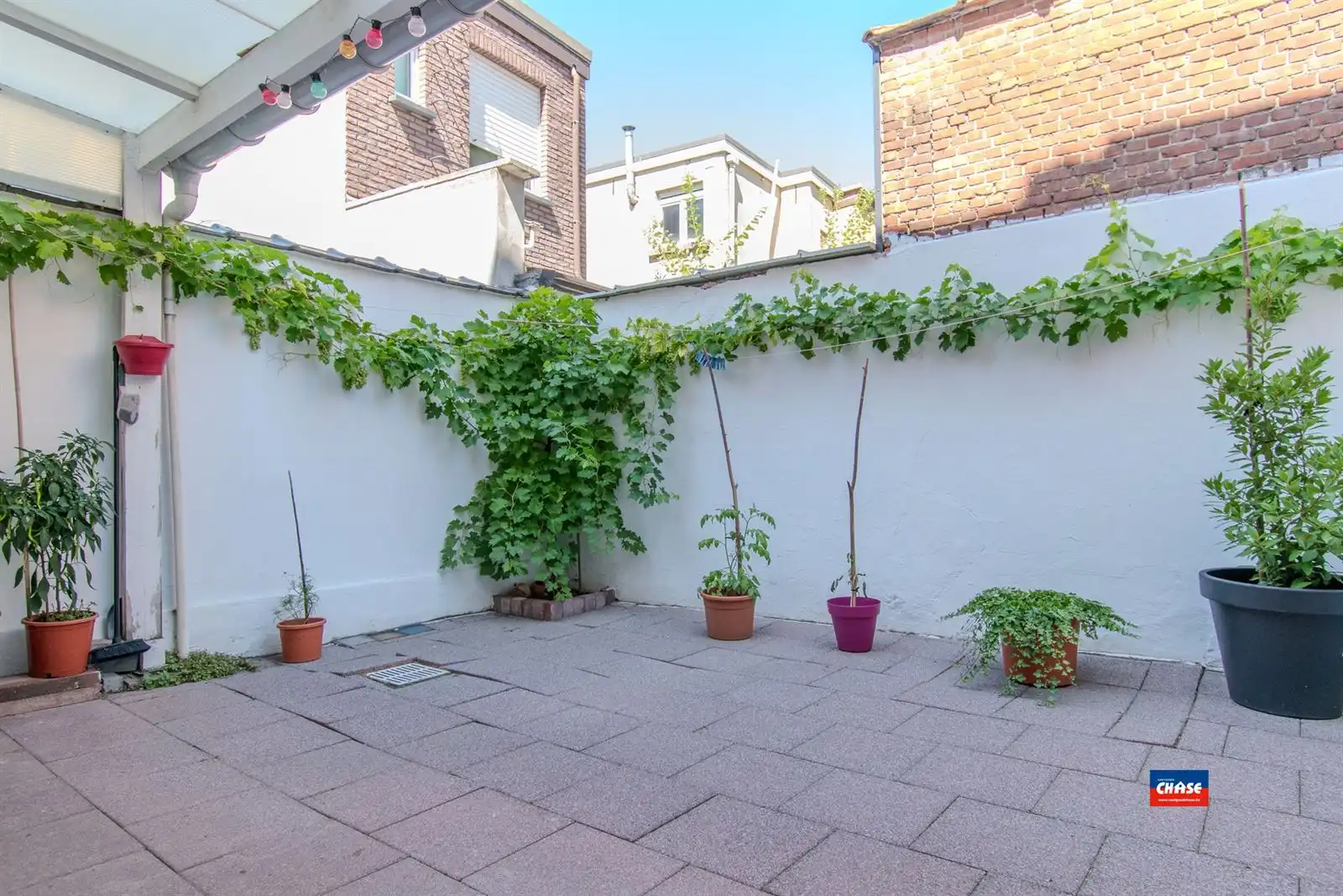 Gerenoveerde woning met 5 à 6 slpks + stadstuin foto 11