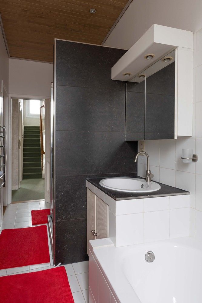Ruime herenwoning, met 5 slaapkamers foto 14