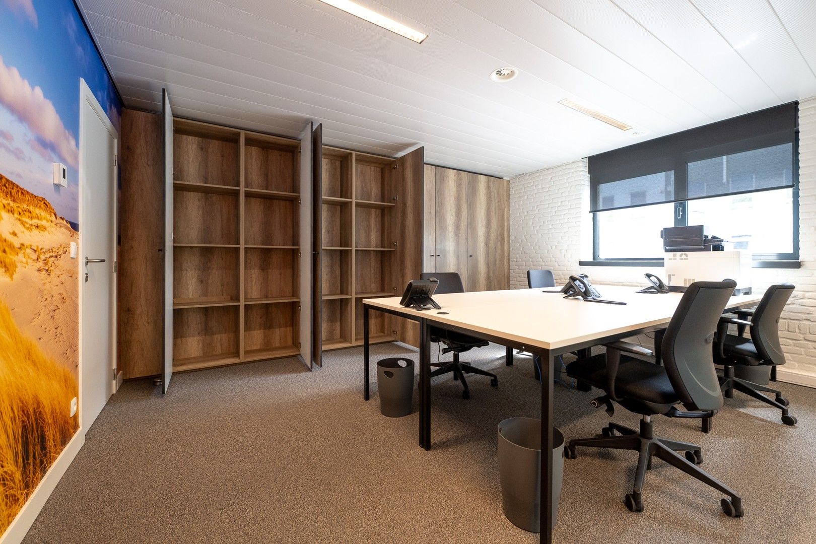 Compleet uitgeruste kantoorruimtes op de Brechtsebaan! foto 10