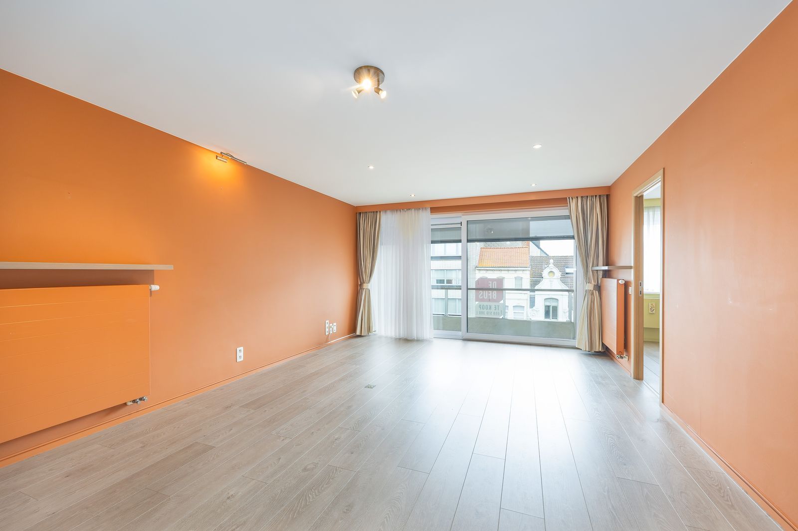 Subliem 2 slpk appartement met terras pal aan de jachthaven. foto 2