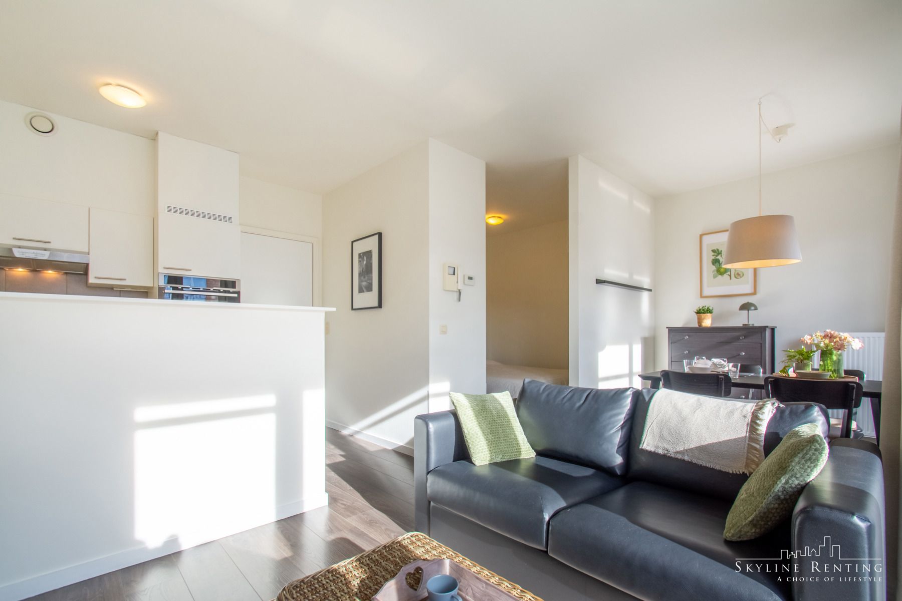 Gemeubelde Studio met slaapkamer-hoek van ±51m² foto 6