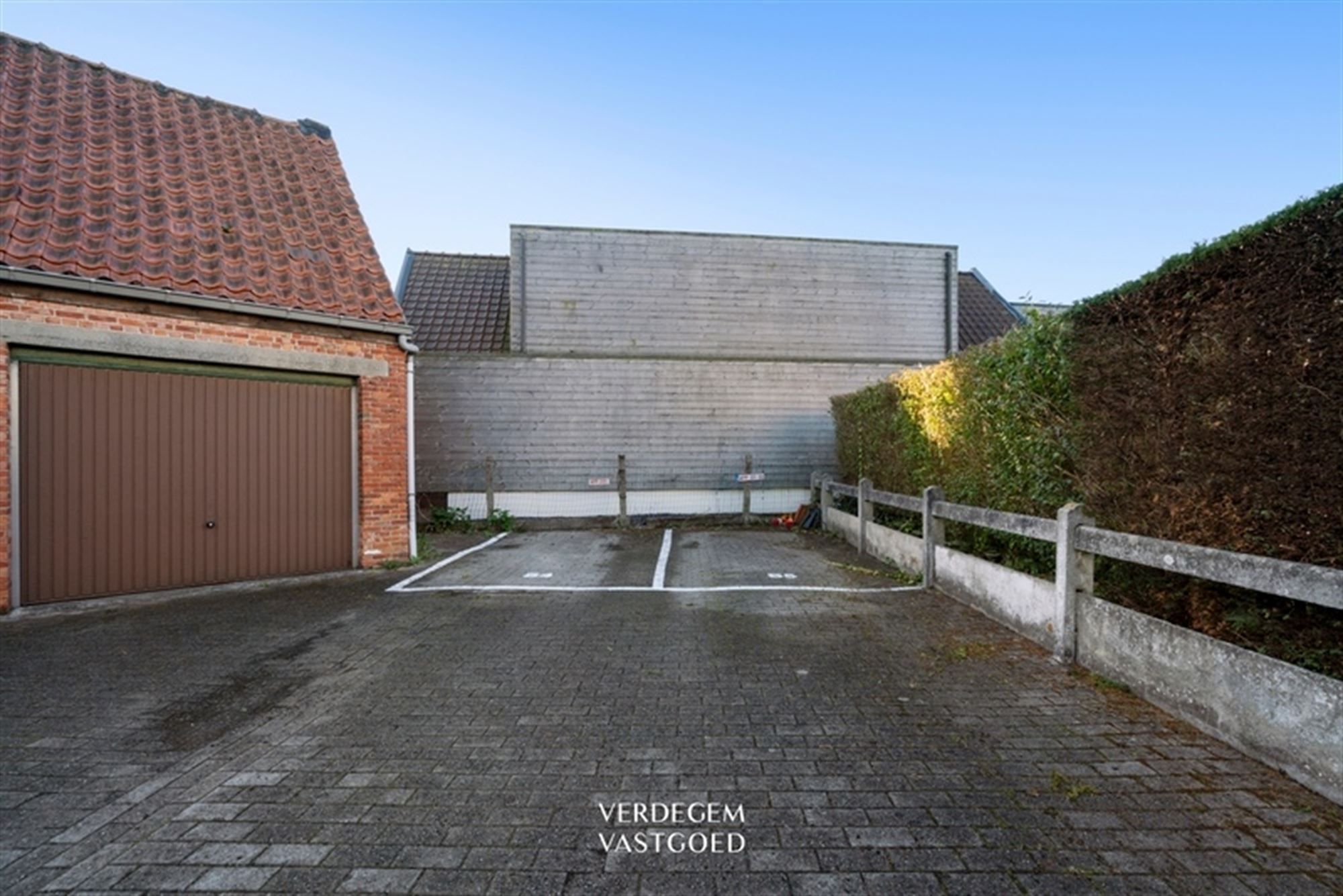 Gezellig appartement met 2 slaapkamers, terras en autostaanplaats in kleinschalige residentie foto 11