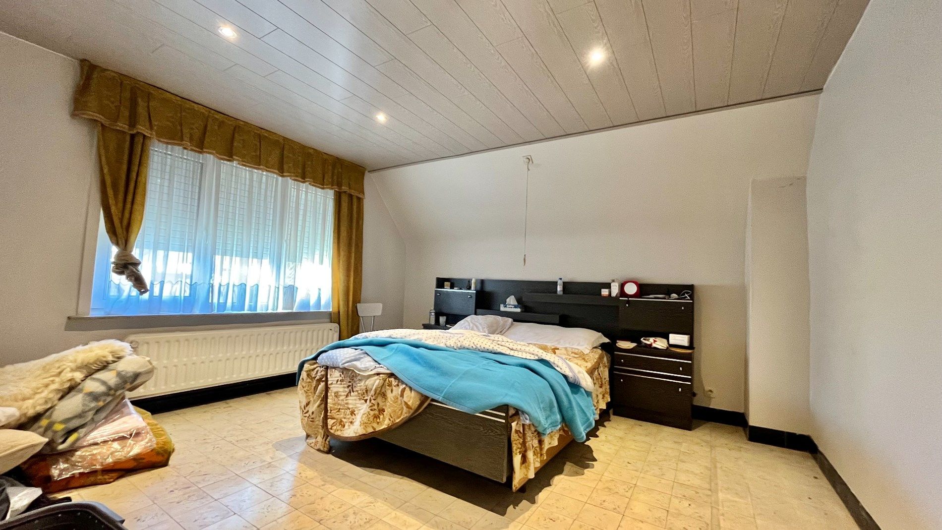 Alleenstaande woning met 3 kamers, garage en mooi zicht op de tuin/molen foto 18