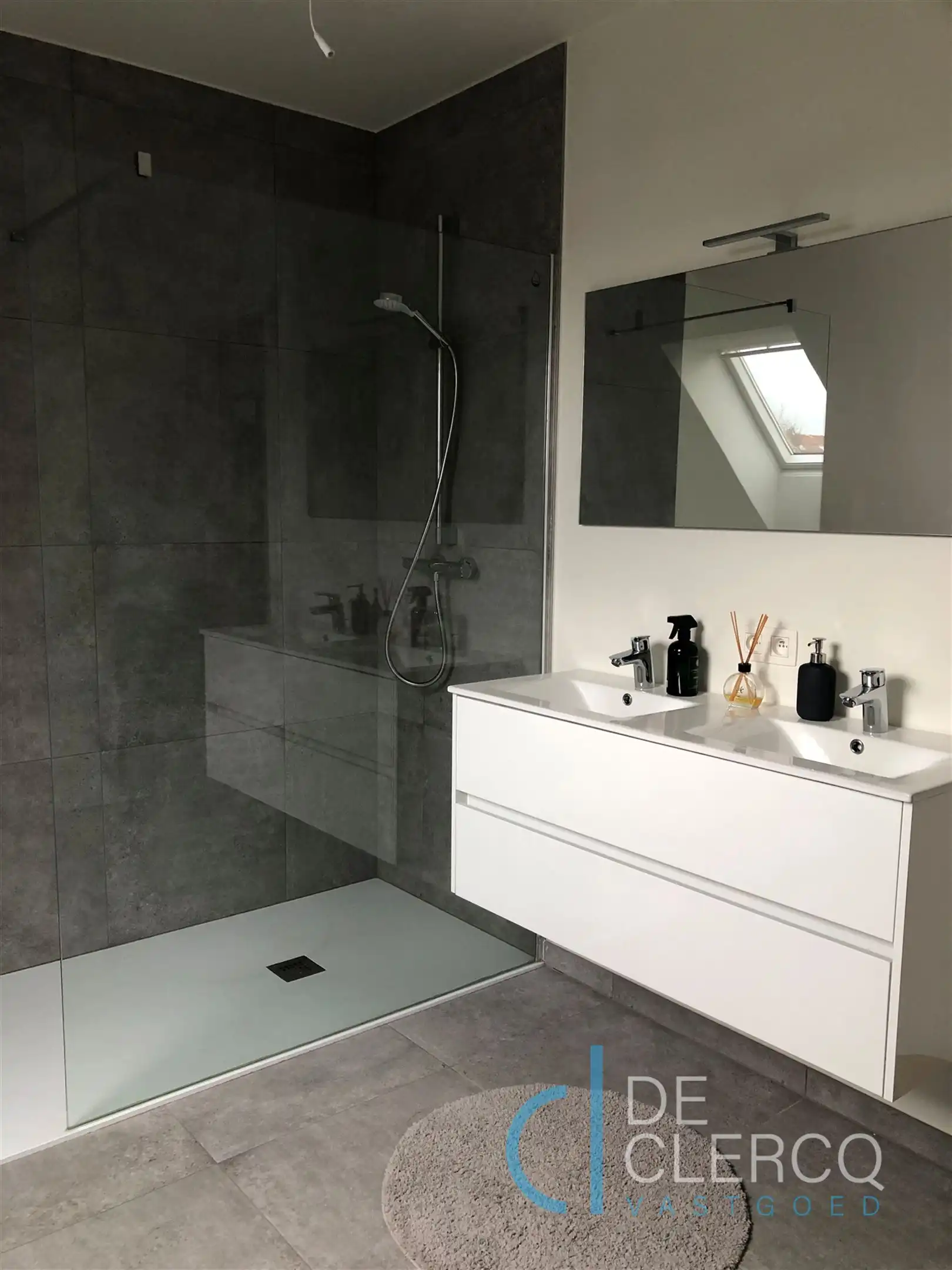 Ruime en hedendaagse halfopen bebouwing TE HUUR nabij het dorp van Lochristi! foto 19